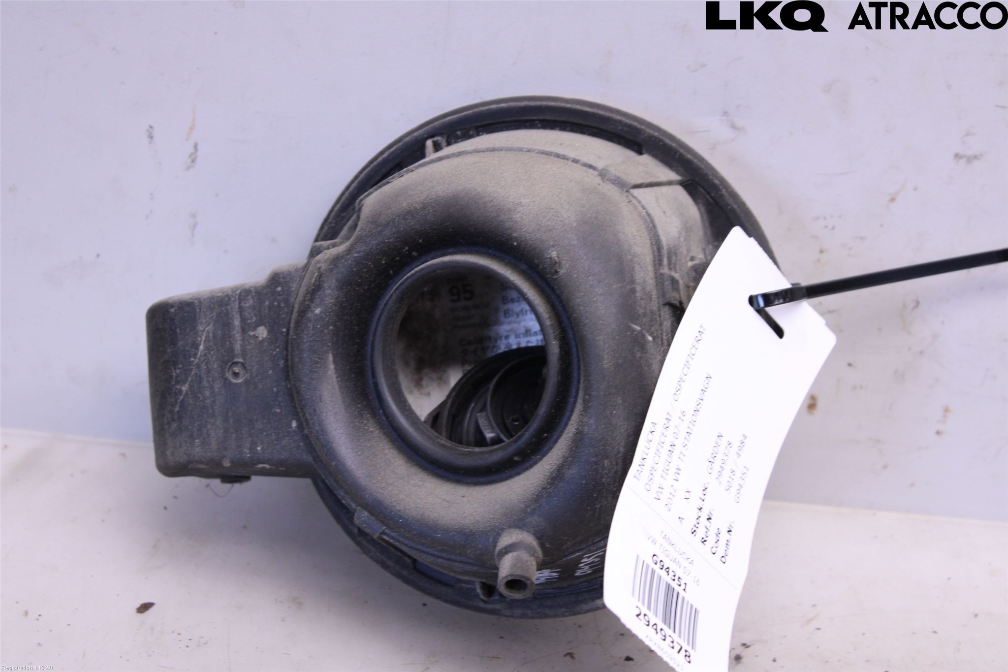 Volkswagen VW TIGUAN 07-16 Tanklucka