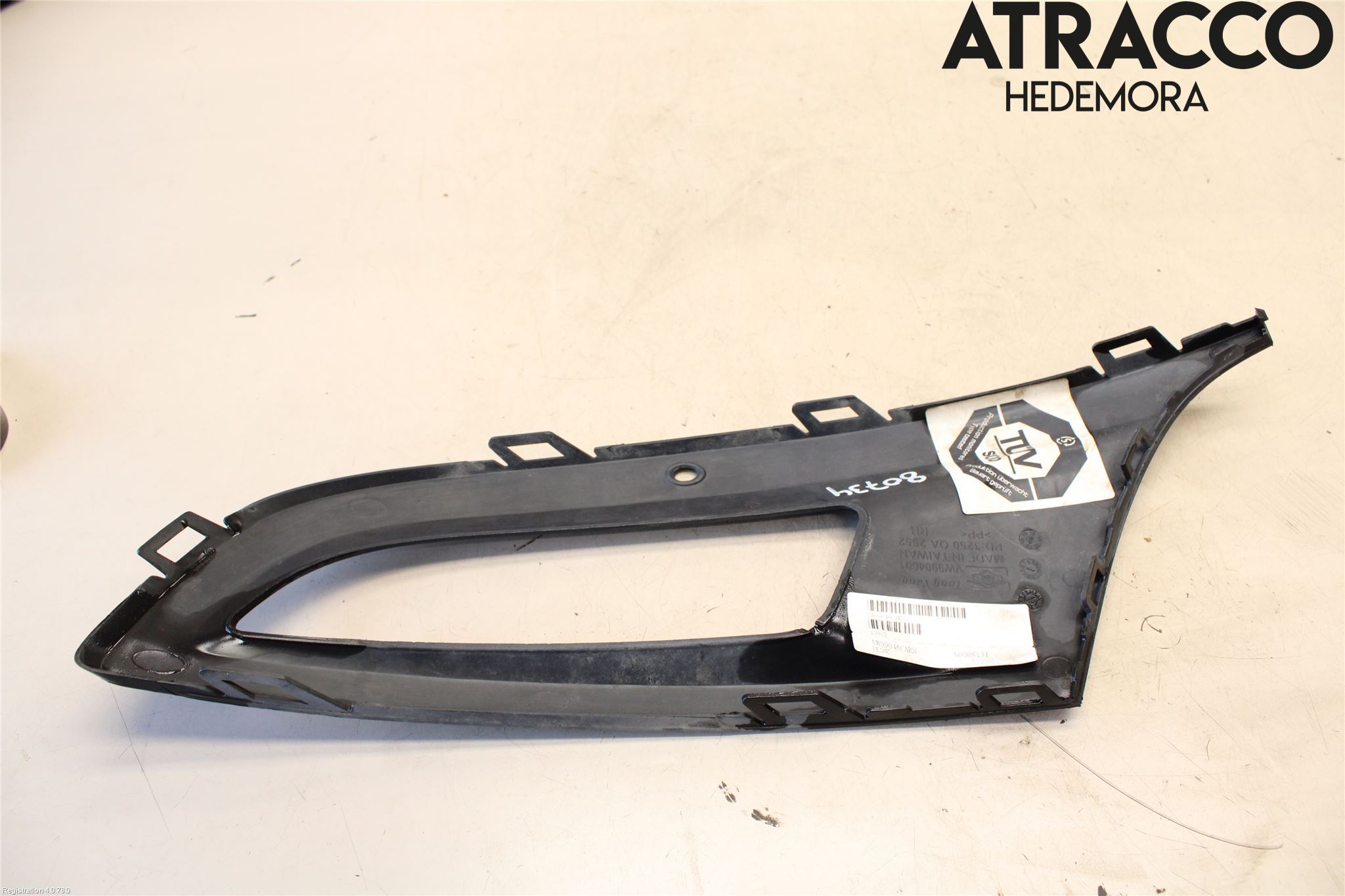 Volkswagen VW POLO 10-17 Dimljussarg Fram