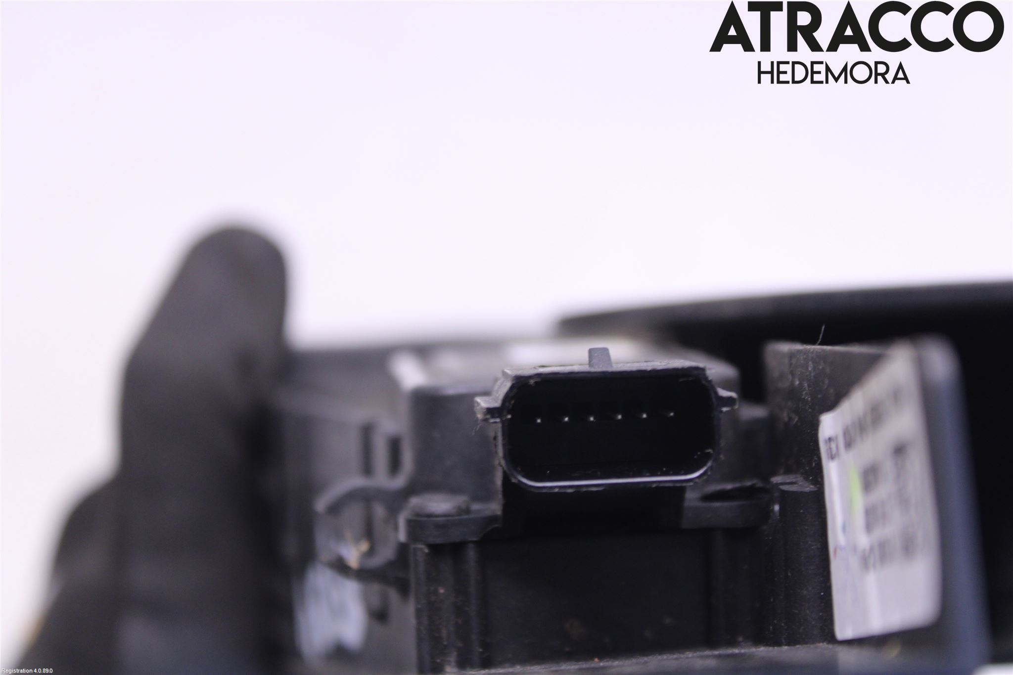 Volvo V90 17->> Gaspedal