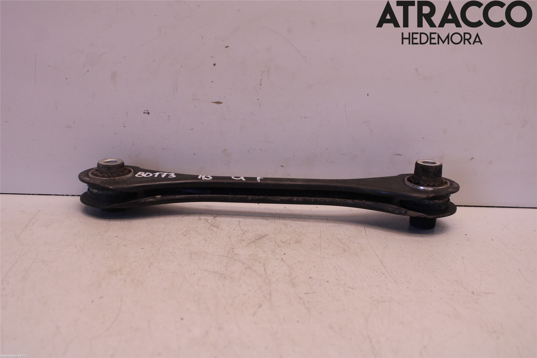 Volkswagen VW TIGUAN 16-24 Bärarm Bak Höger
