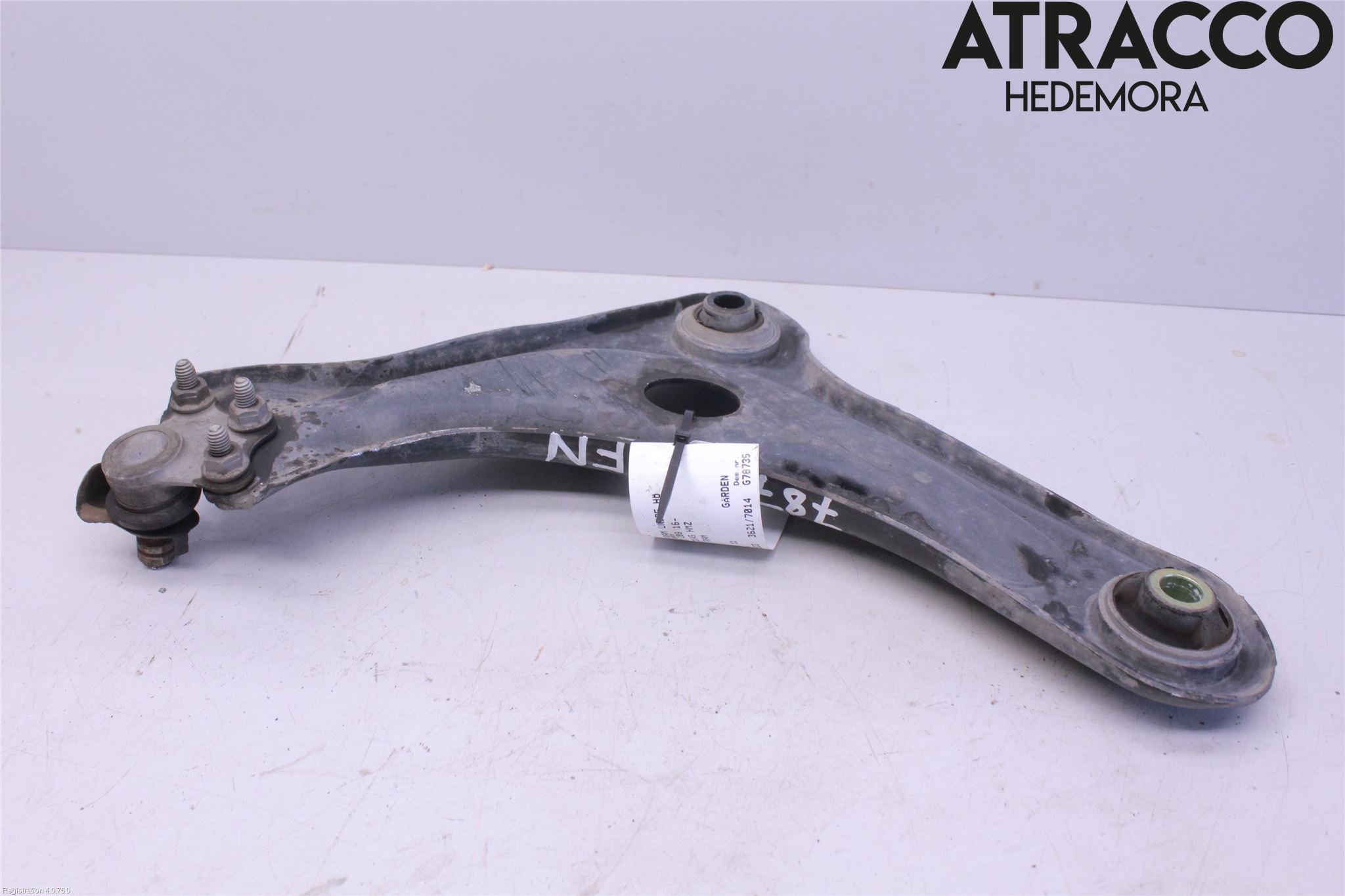Peugeot PEUGOT 208 16-19 Bärarm Fram Undre Hö
