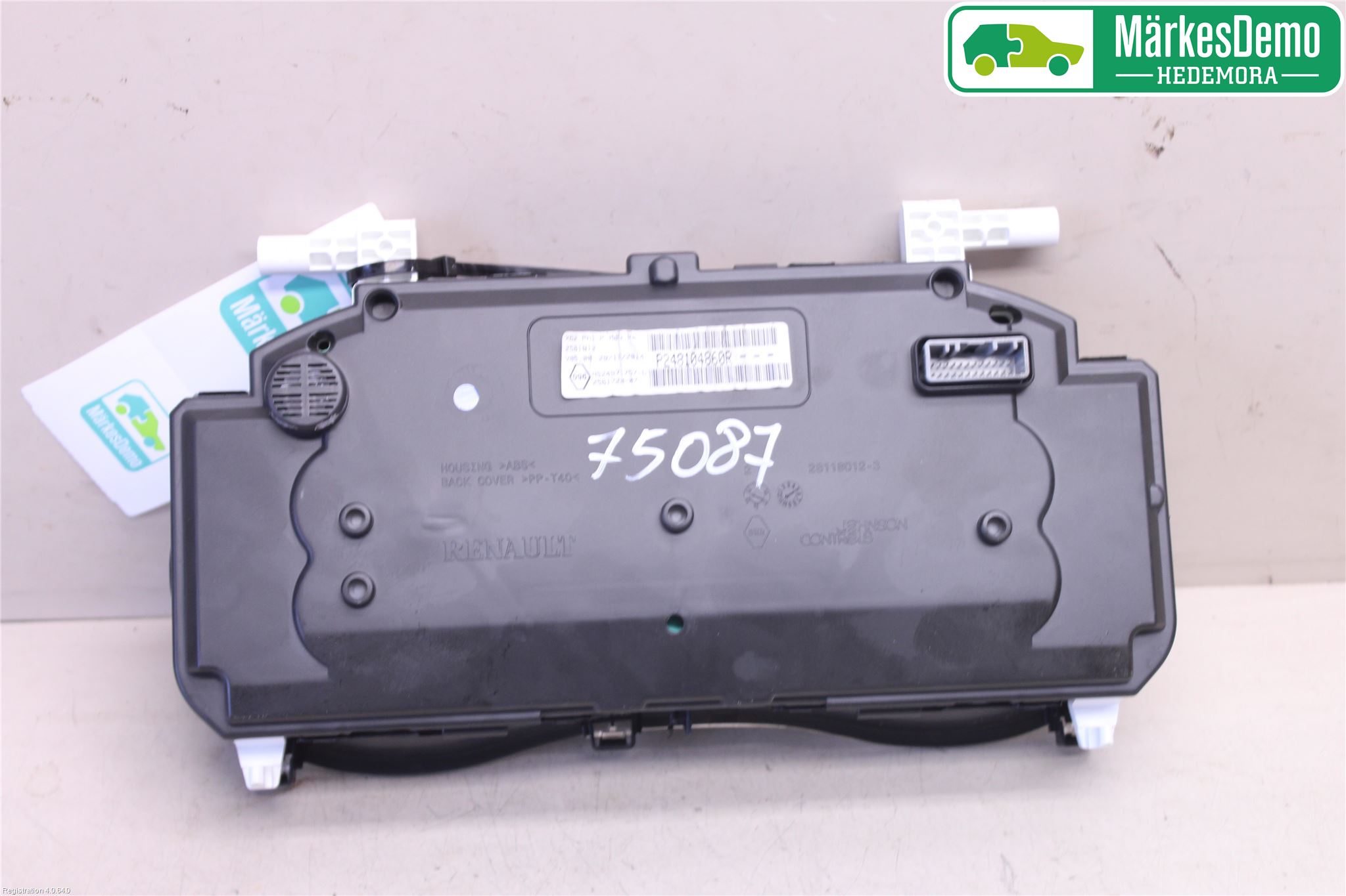 Nissan NV400 12-24 Instrument Komb