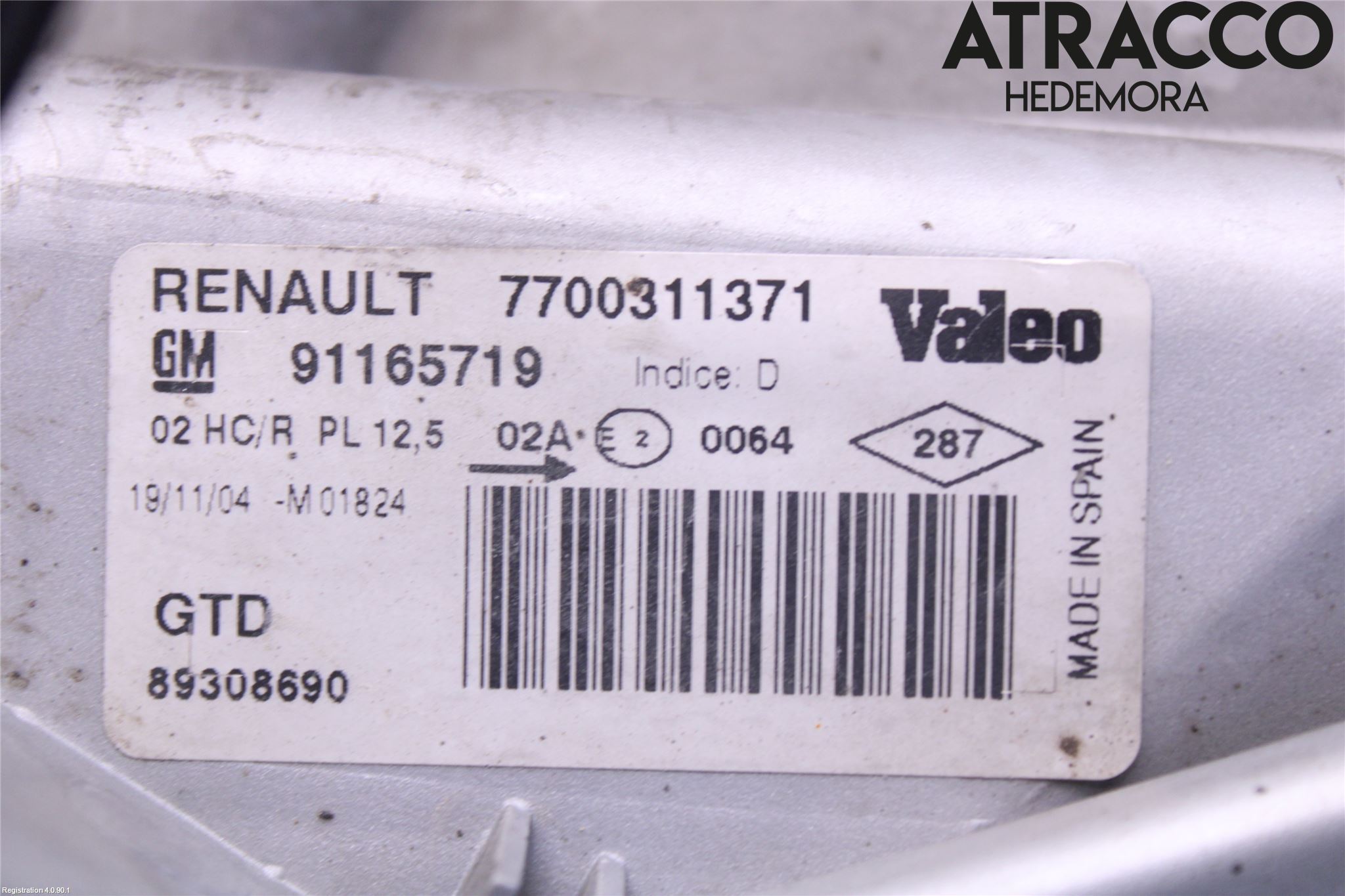 Opel VIVARO 01-14 Strålkastare Vänster