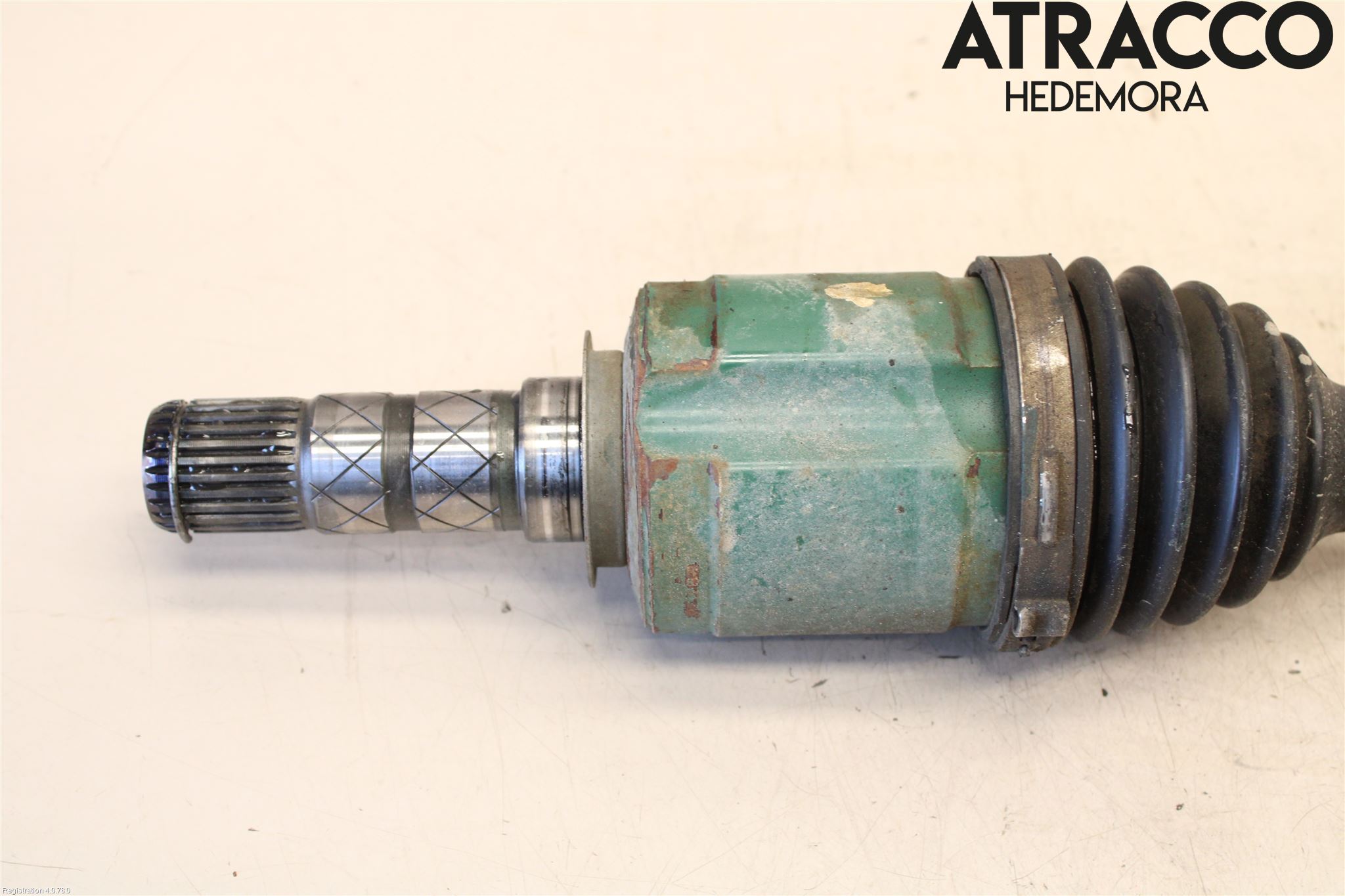 Subaru OUTBACK 10-15 Drivaxel Fram Höger