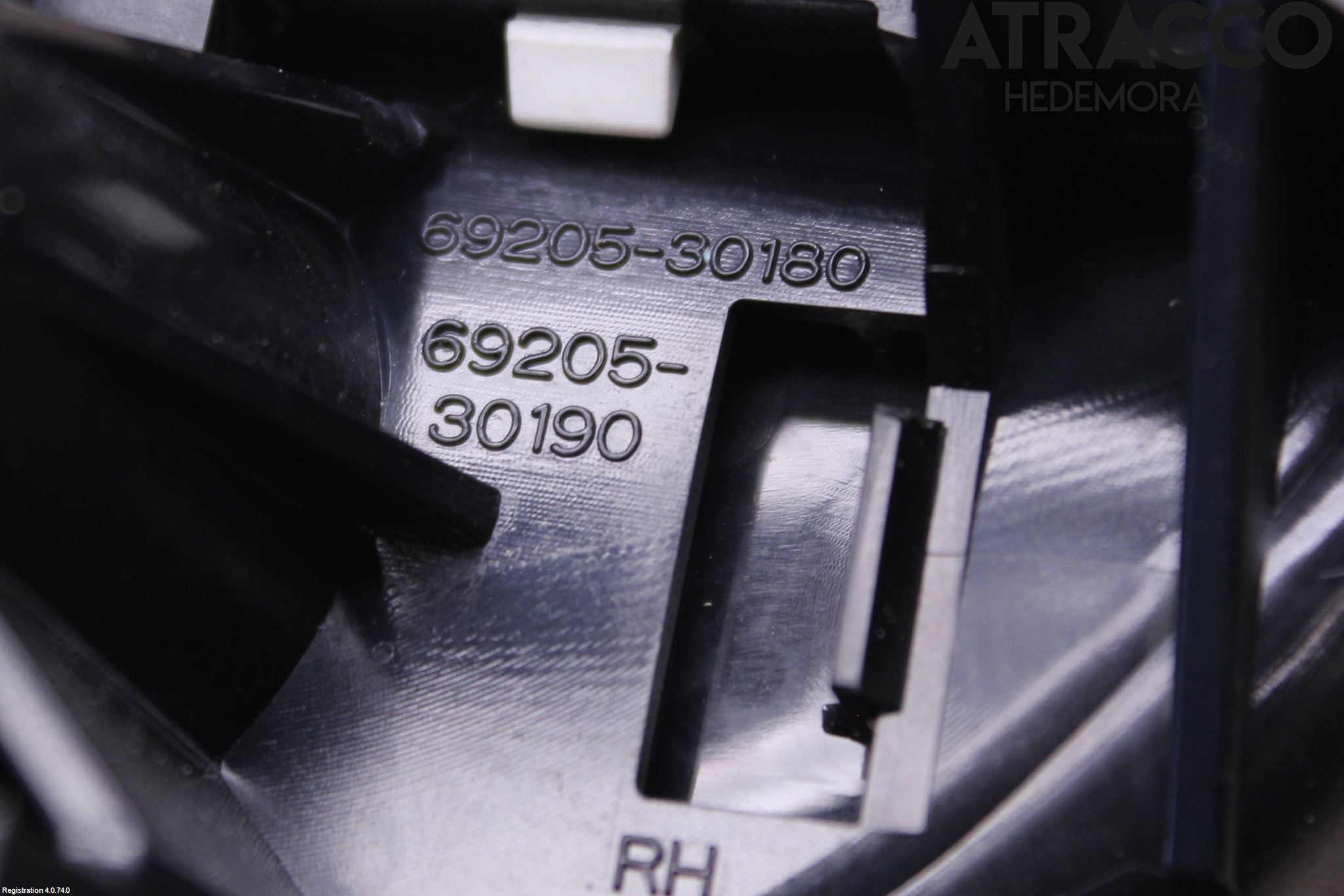 Lexus GS 300/430/450H 05-12 Dörrhandtag Inre Hö