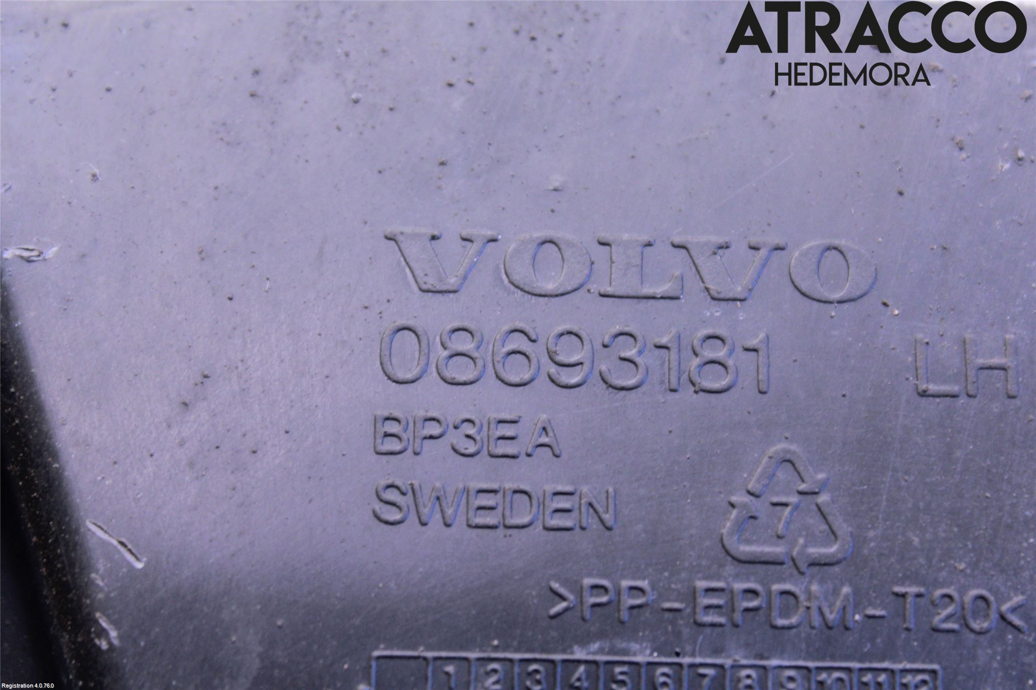 Volvo 740 84-87 Stötfångarfäste Fram Vä