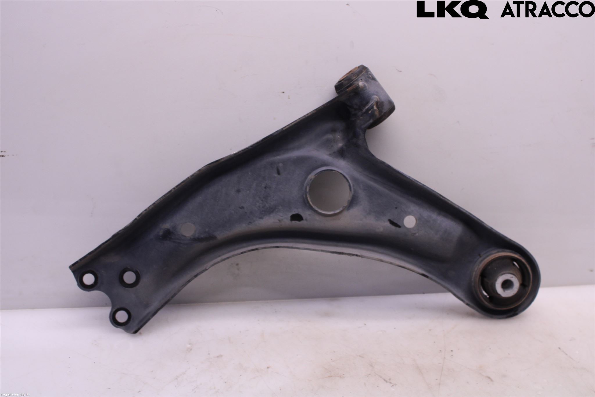 Toyota YARIS CROSS XP21 21- Bärarm Fram Undre Hö