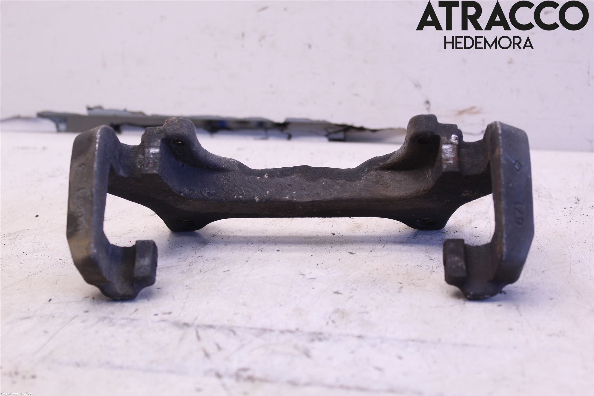 Audi A8/S8 4E  02-09 Bromsokshållare