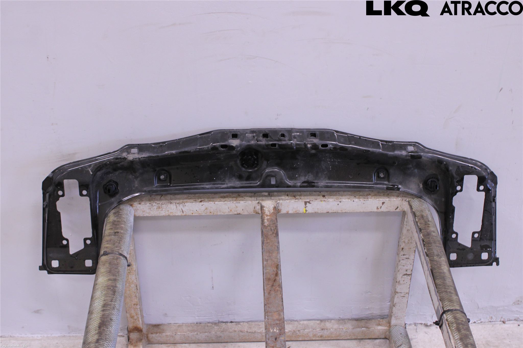 BMW 3 F30/F31/F80 12-19 Frontplåt Övre