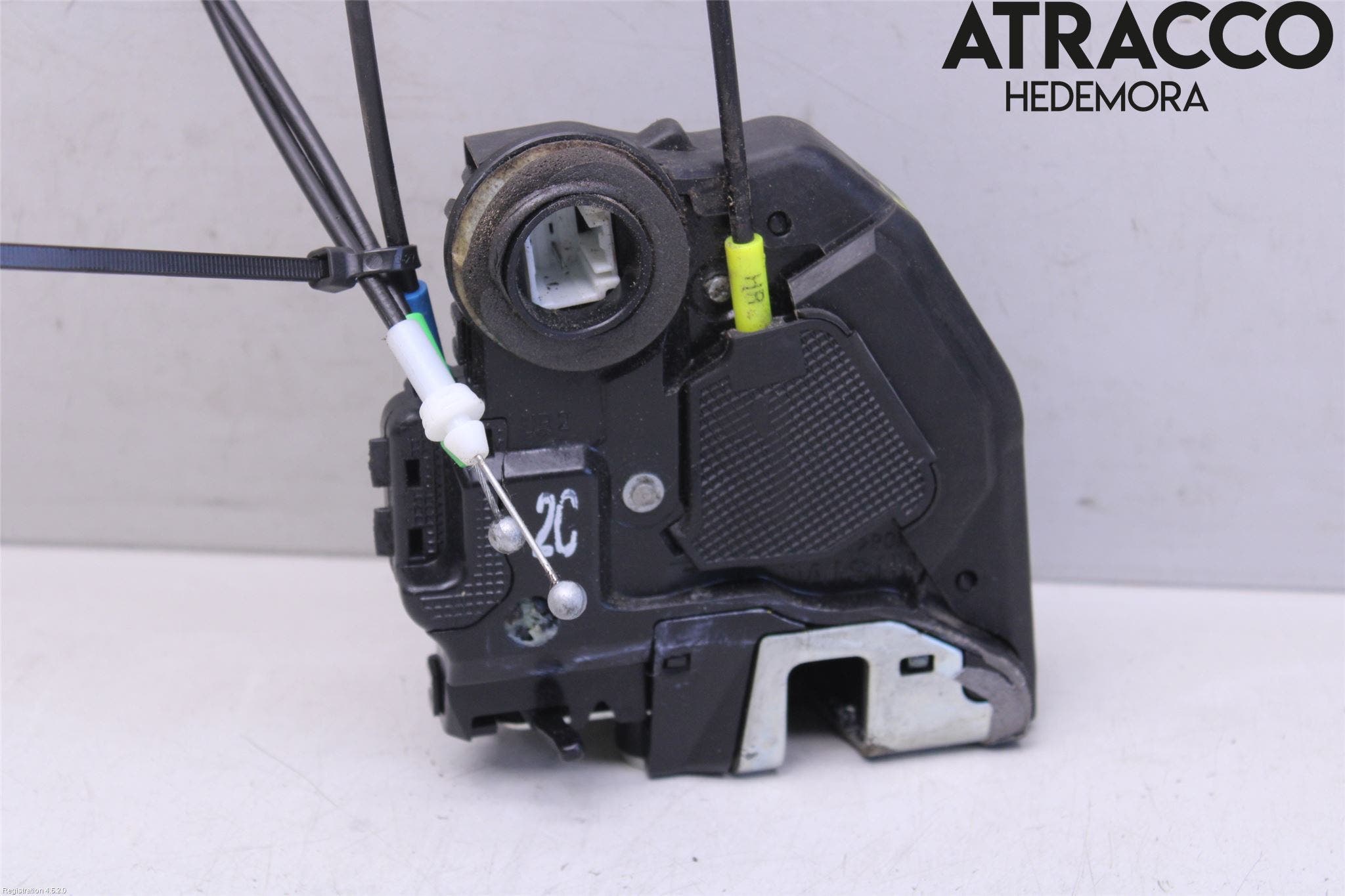 Toyota AURIS 07-09 Låskista-Dörrlås