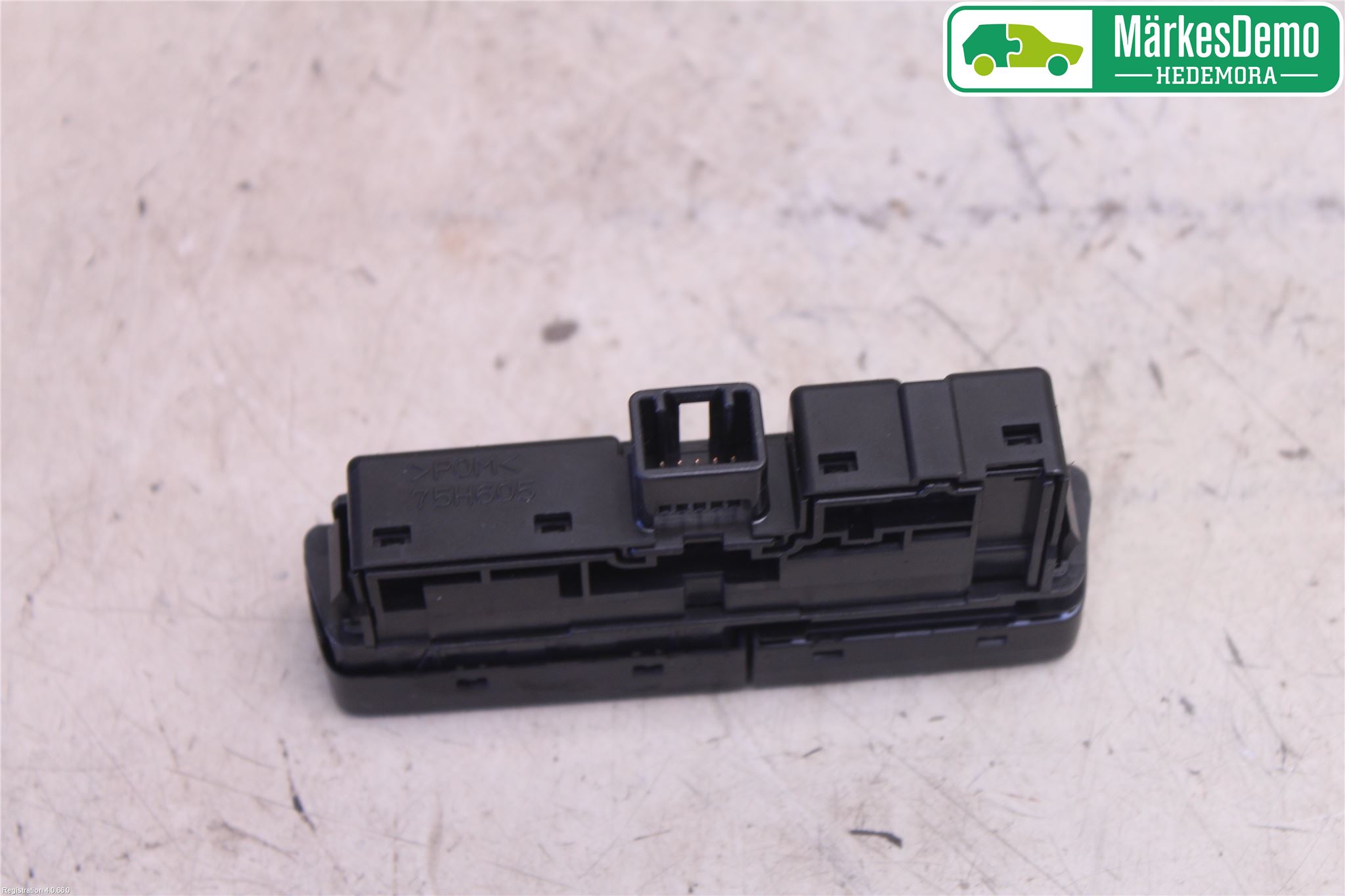 Suzuki VITARA 15- Strömställare Varnings