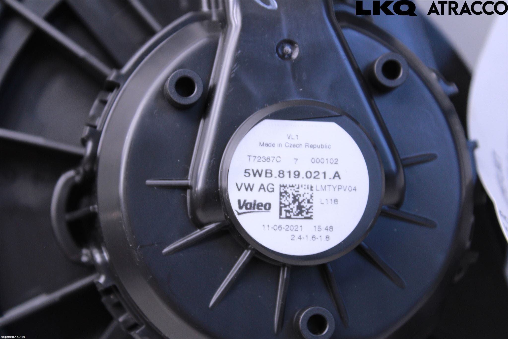 Volkswagen VW GOLF / E-GOLF VIII 20- Ac Värmefläkt