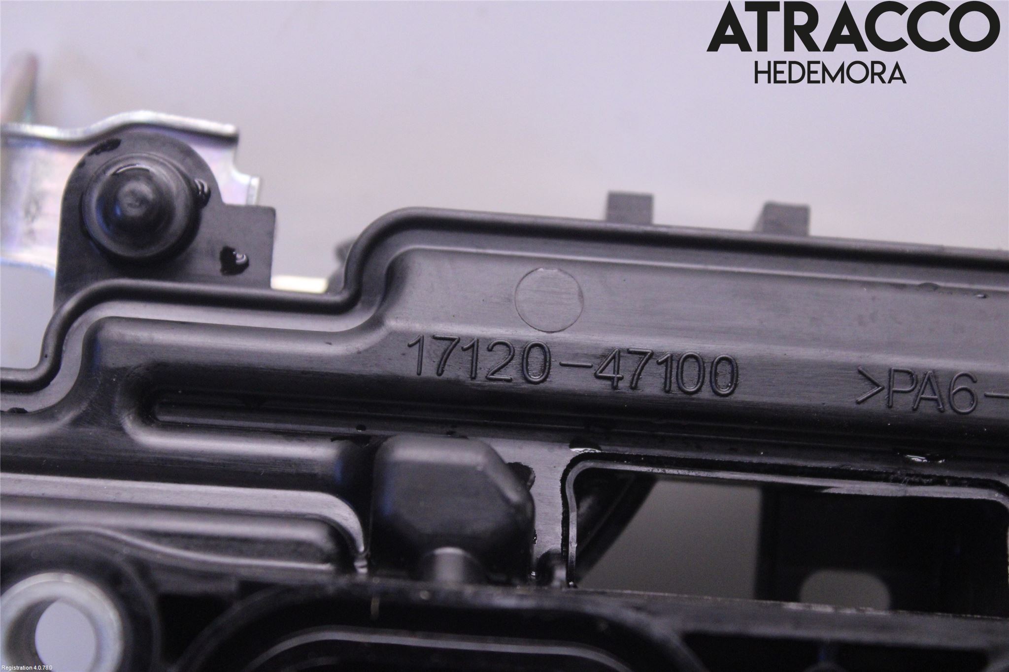 Toyota AURIS 13-19 Grenrör Insug