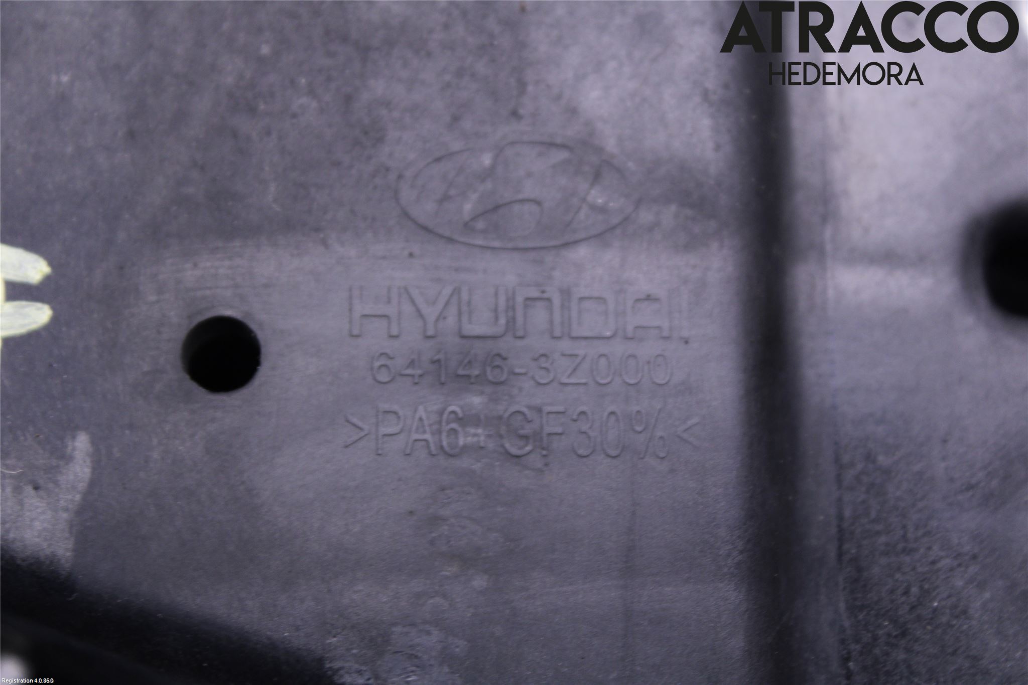 Hyundai i40 08-15 Strålkastarsarg Höger