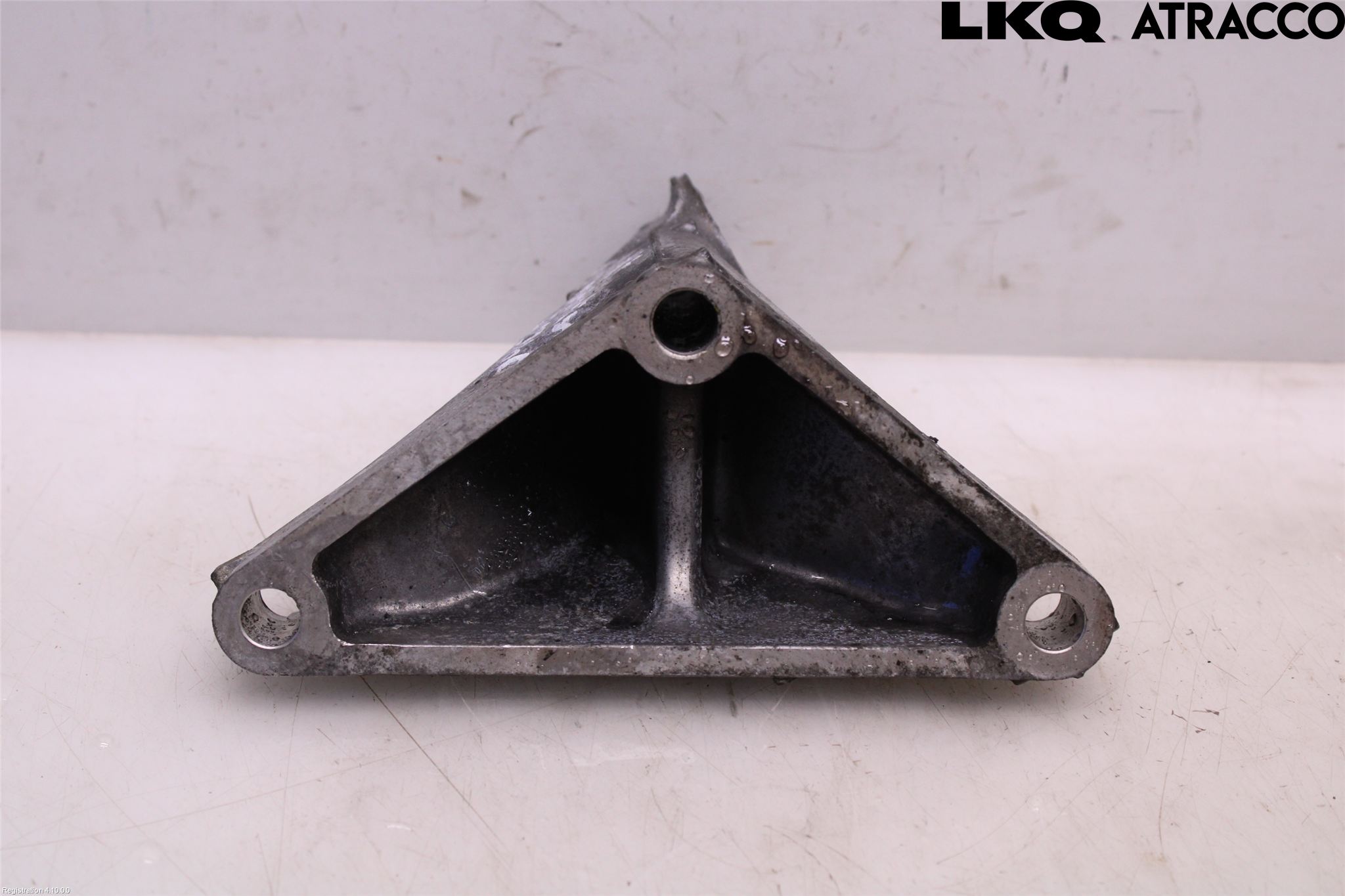 Subaru OUTBACK 10-15 Motorfäste