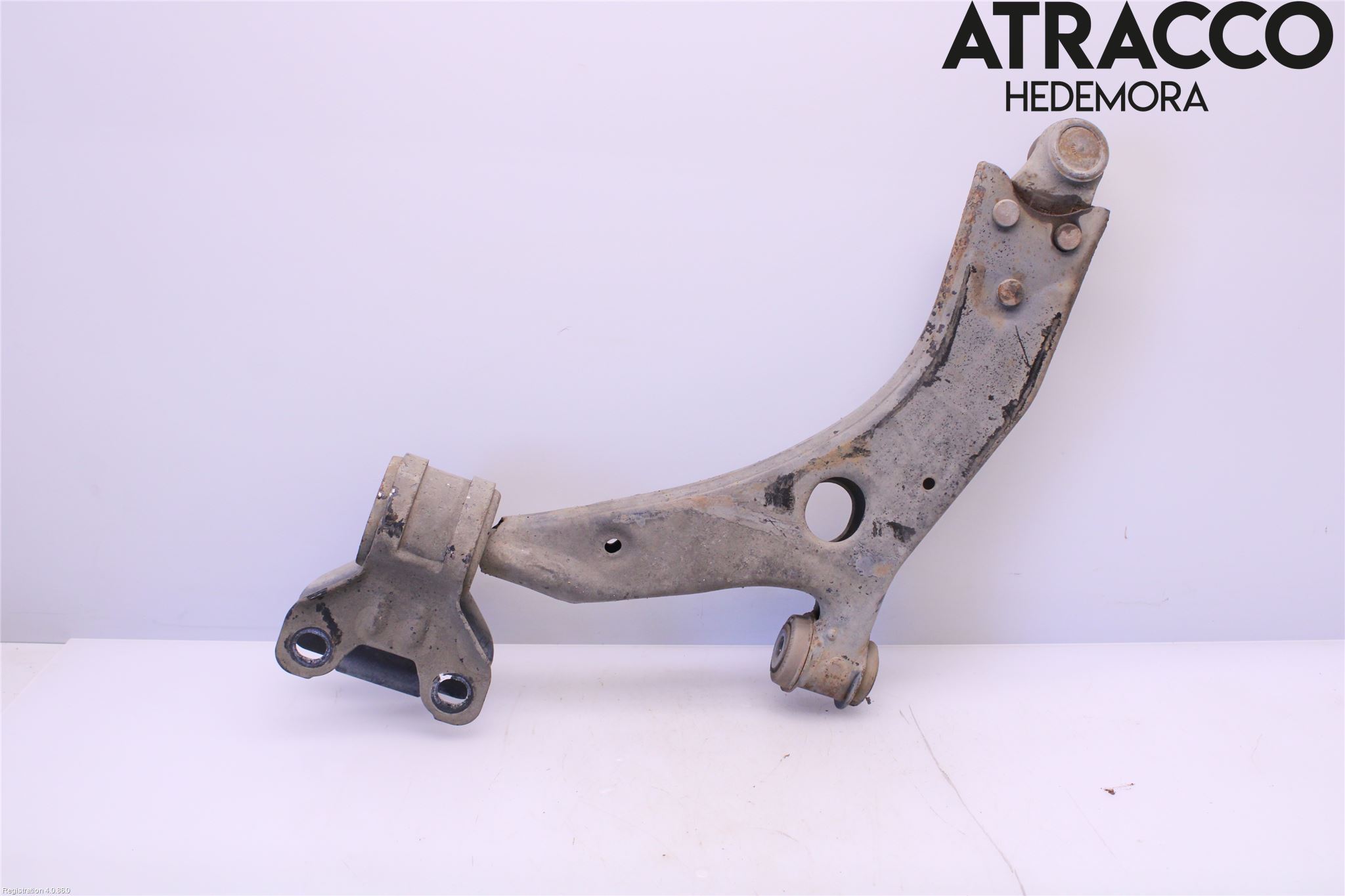 Ford FOCUS 15-18 Bärarm Fram Undre Hö