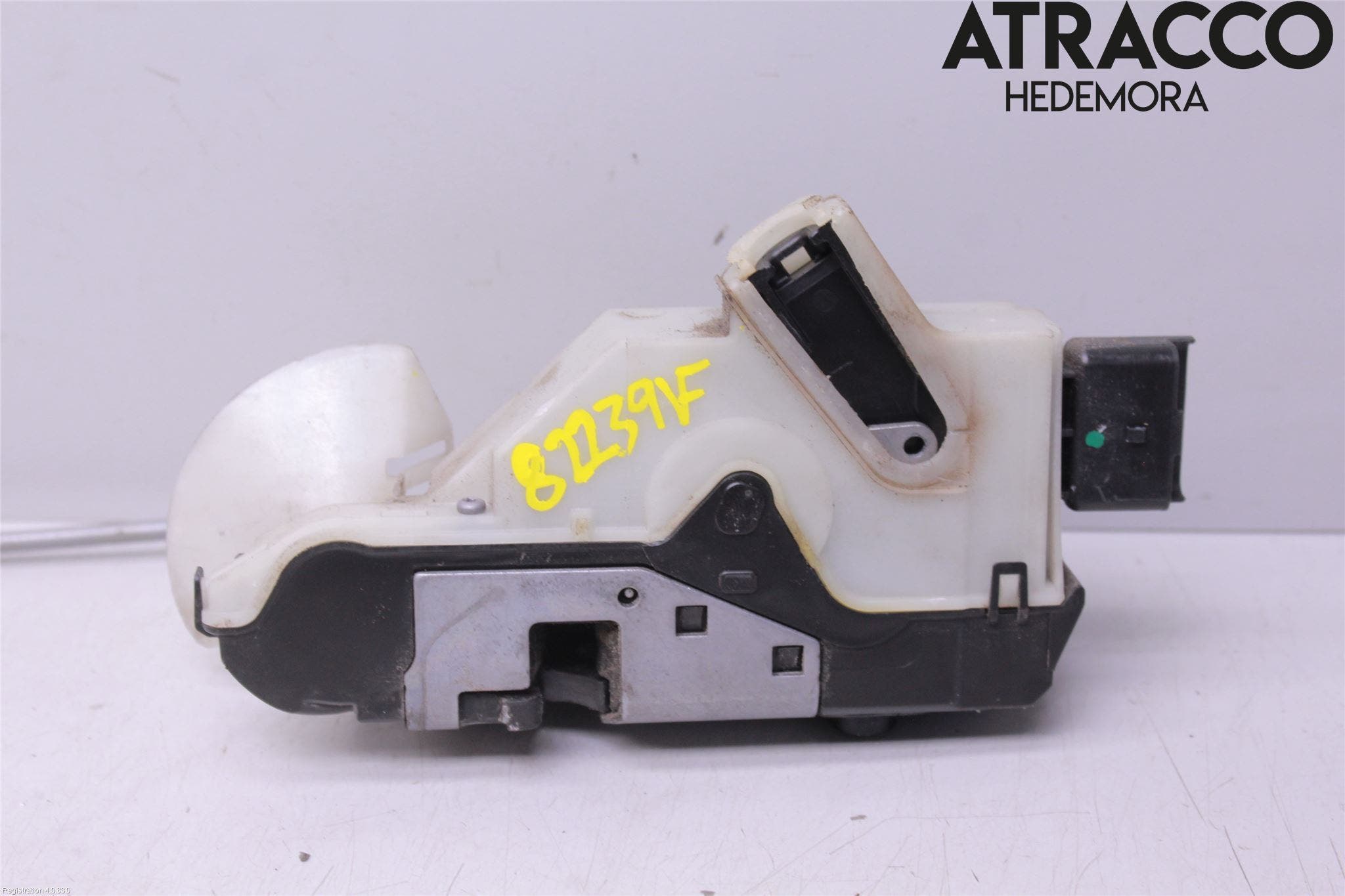 Citroen C4 II 11-18 Låskista-Dörrlås