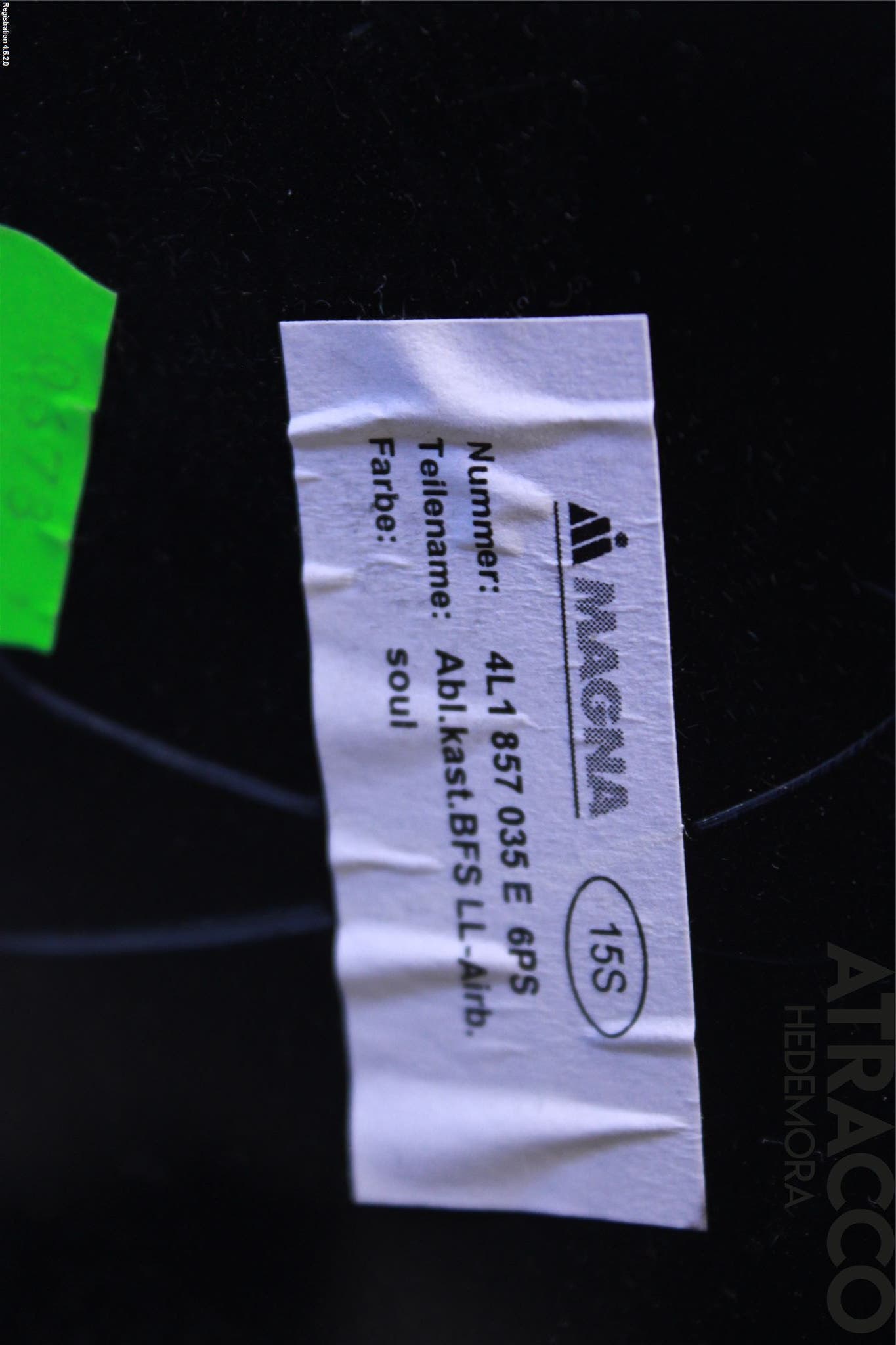 Audi Q7/SQ7 Handskfack