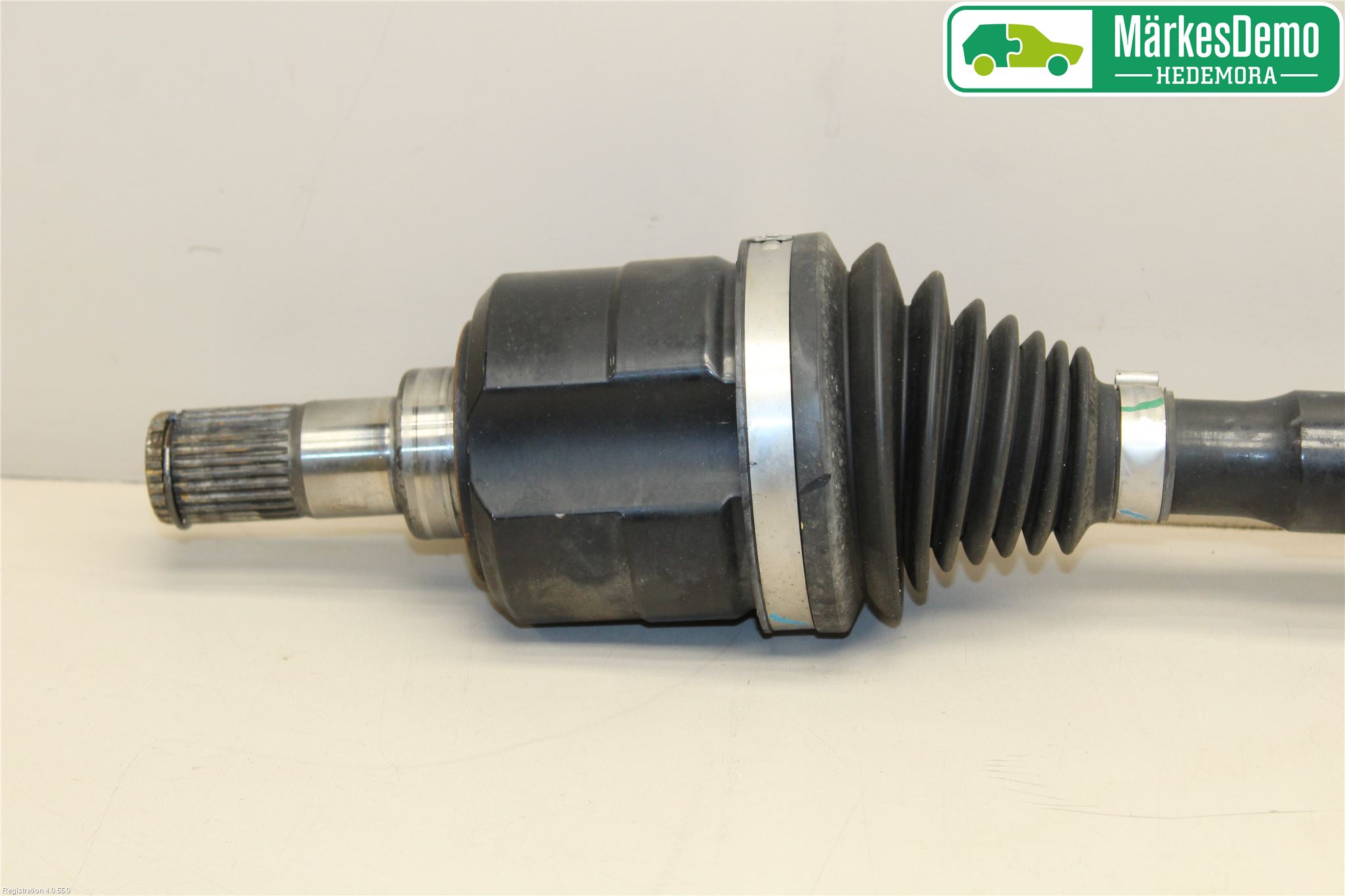 Hyundai ix35 Drivaxel Fram Höger