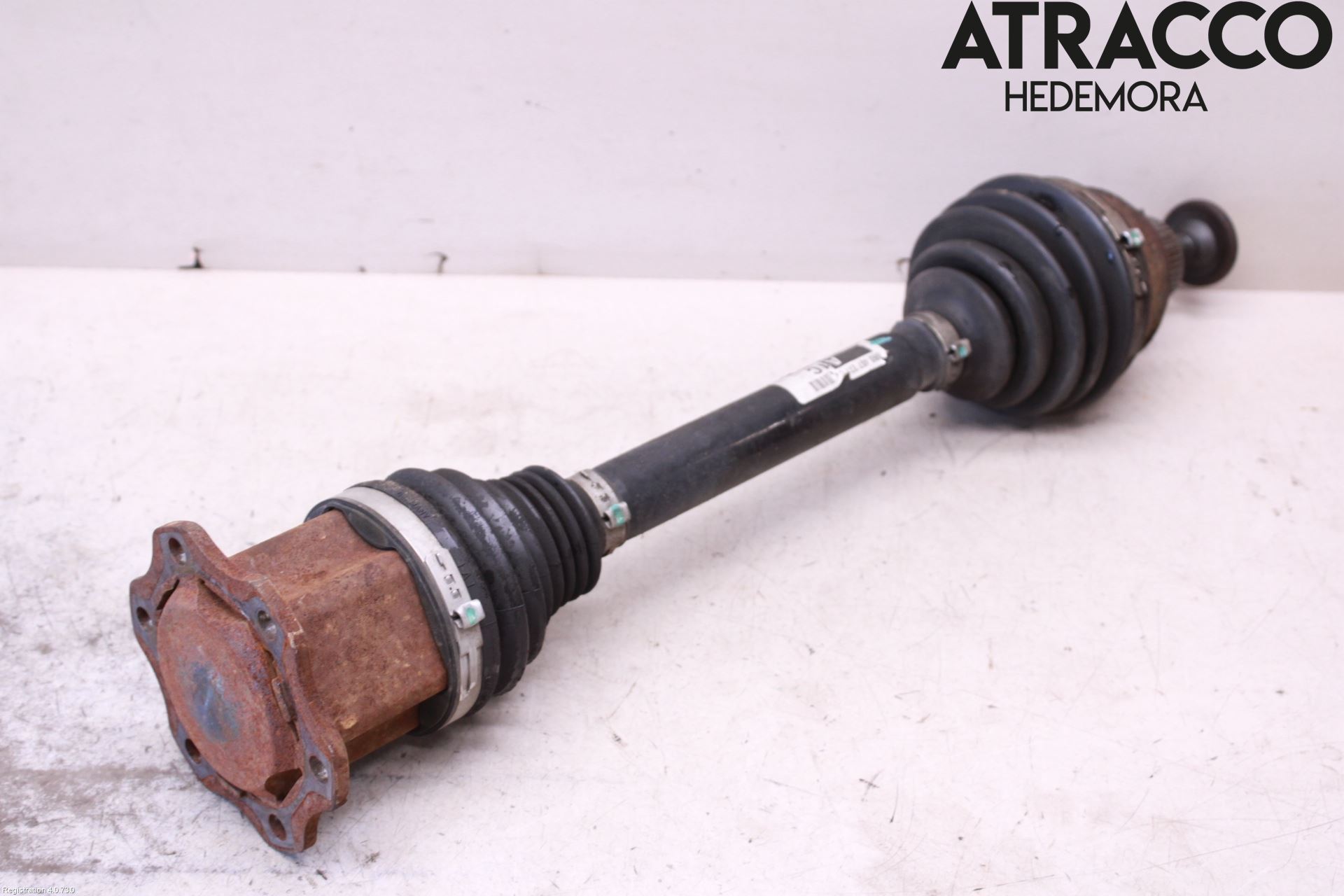 Audi Q5 09-16 Drivaxel Fram Vänster