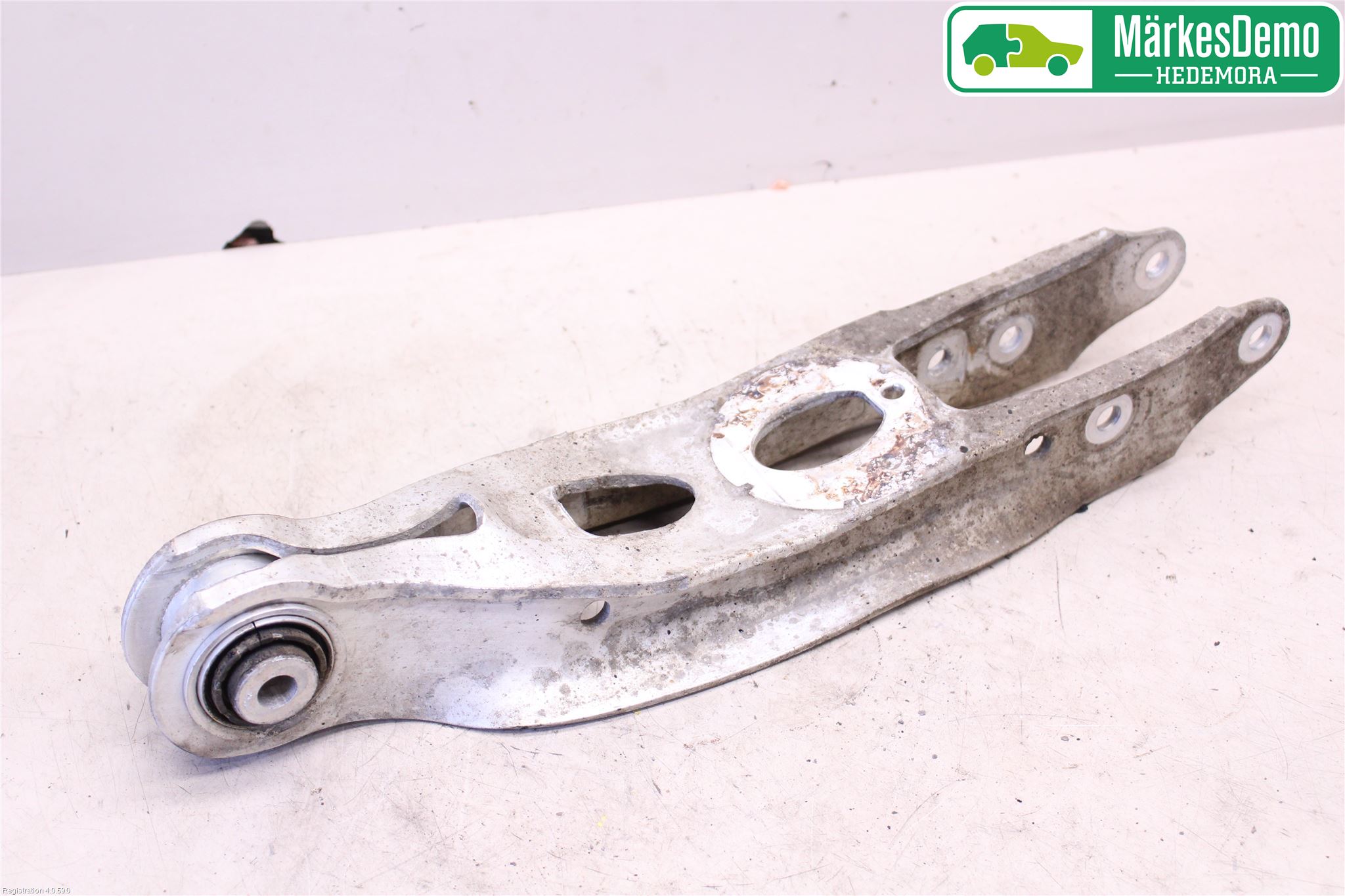 Audi A4/S4 B9 16-19 Bärarm Bak Vänster