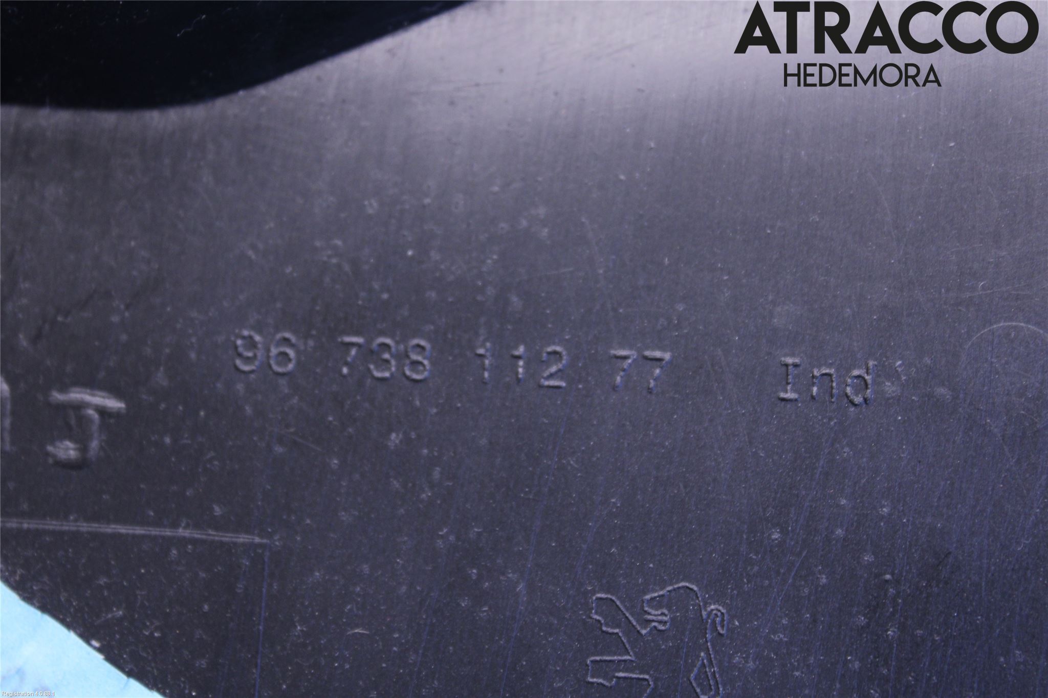 Peugeot 2008 13-20 Handskfack