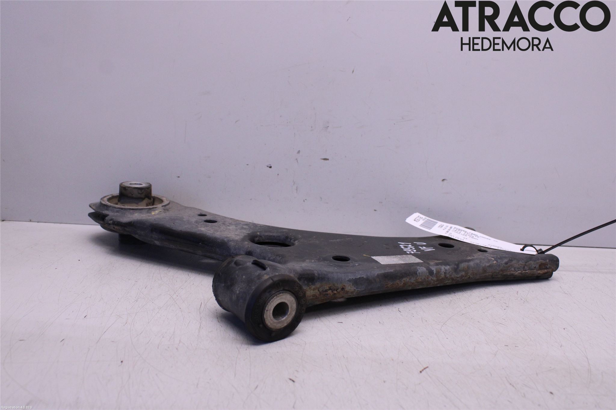 Fiat TIPO/CROSS 16- Bärarm Fram Undre Vä