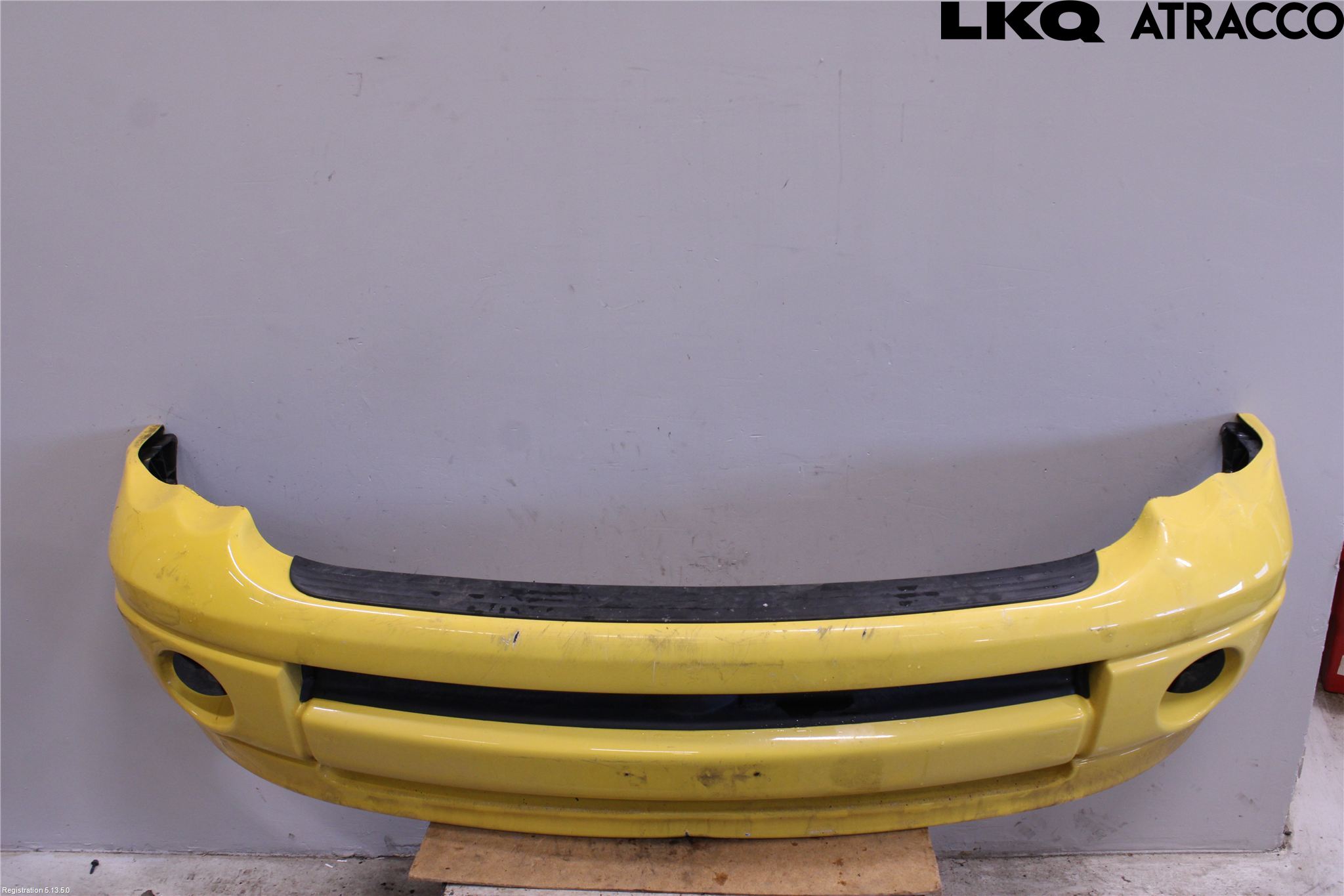 Dodge PICK UP RAM 81- Stötfångarbeklädnad Fram