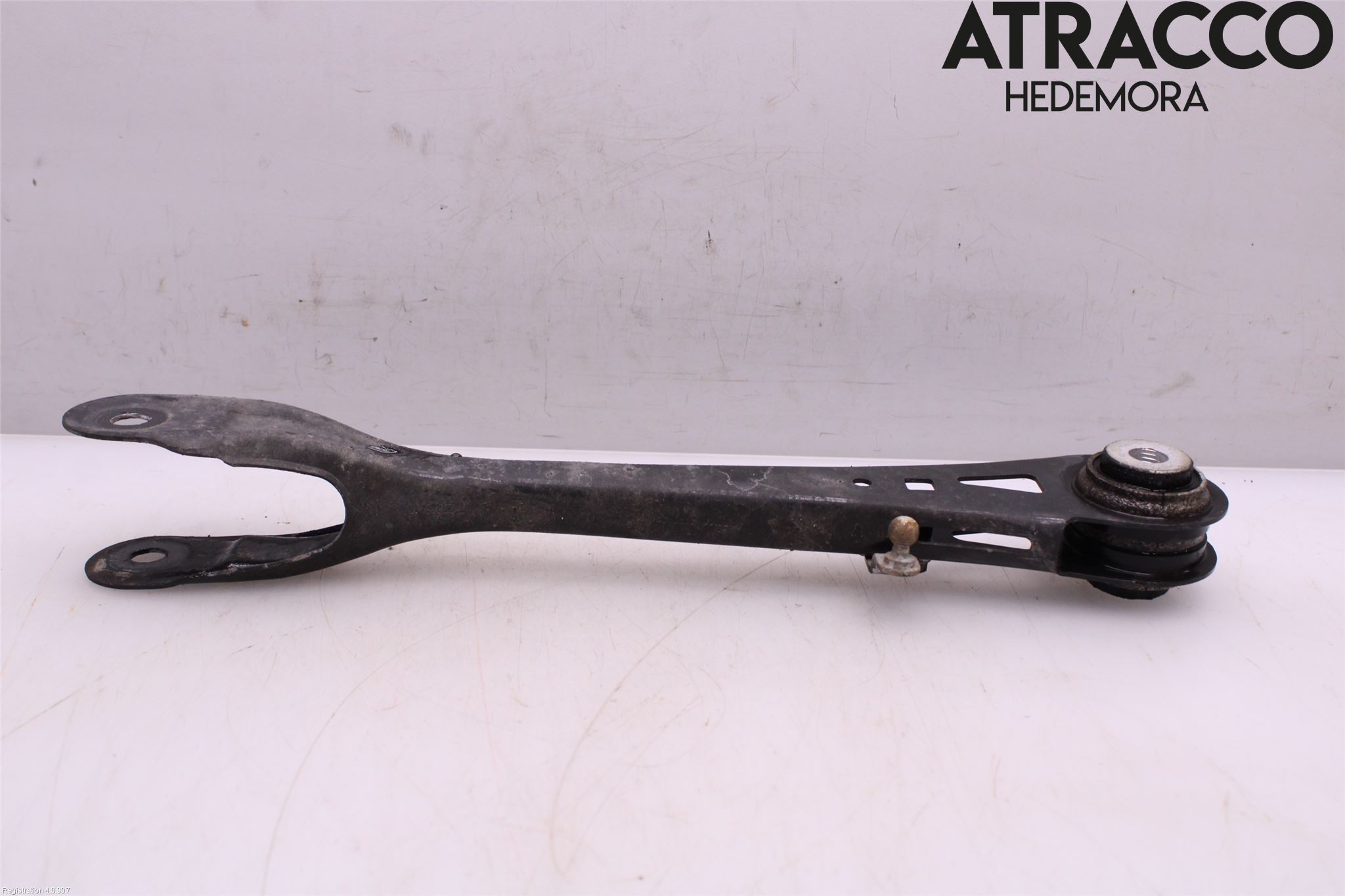 BMW 5 G30/G31/F90 17-23 Bärarm Bak Vänster