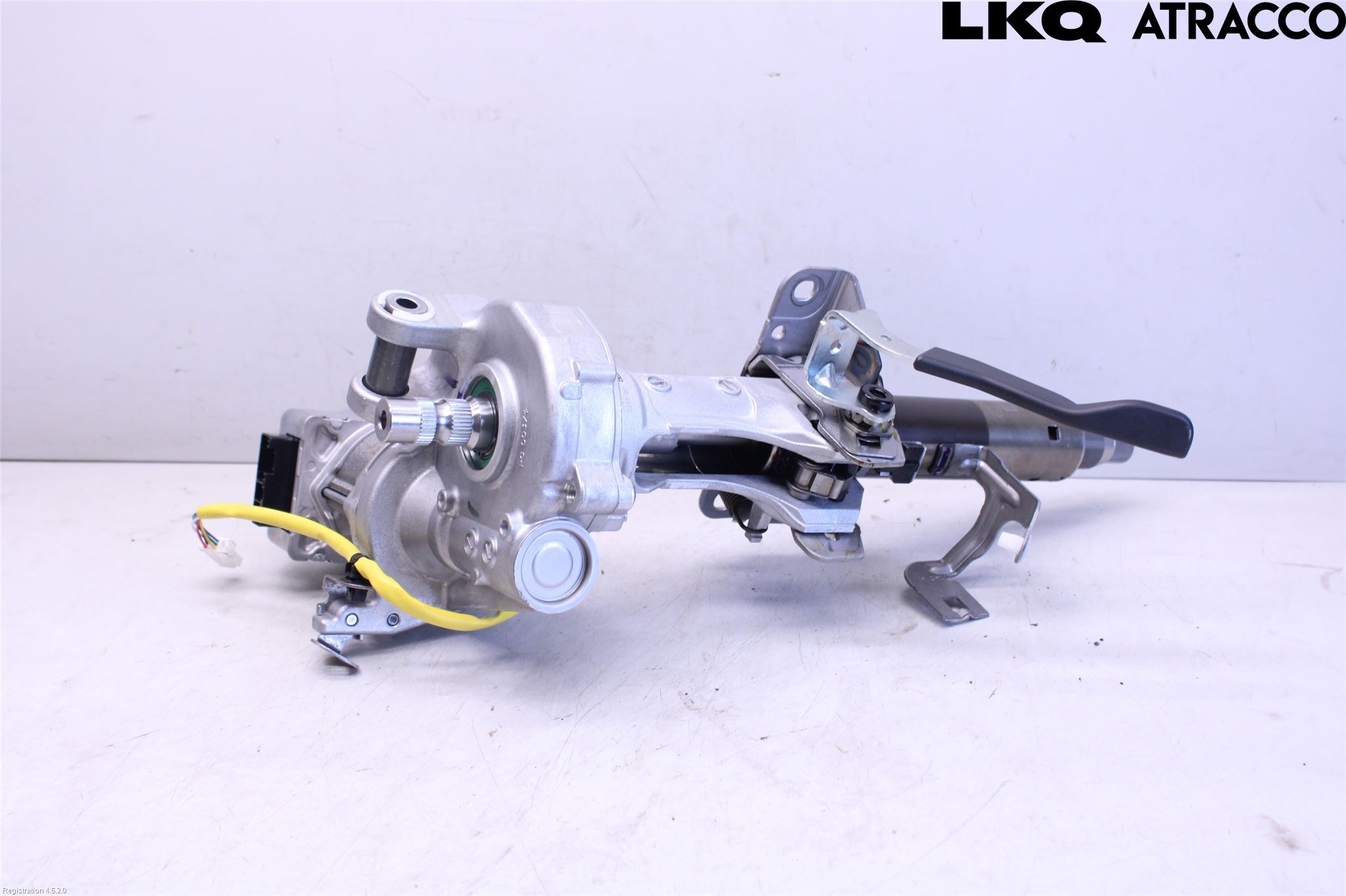 Toyota COROLLA 19- Rattaxelagg Med Inb Servo