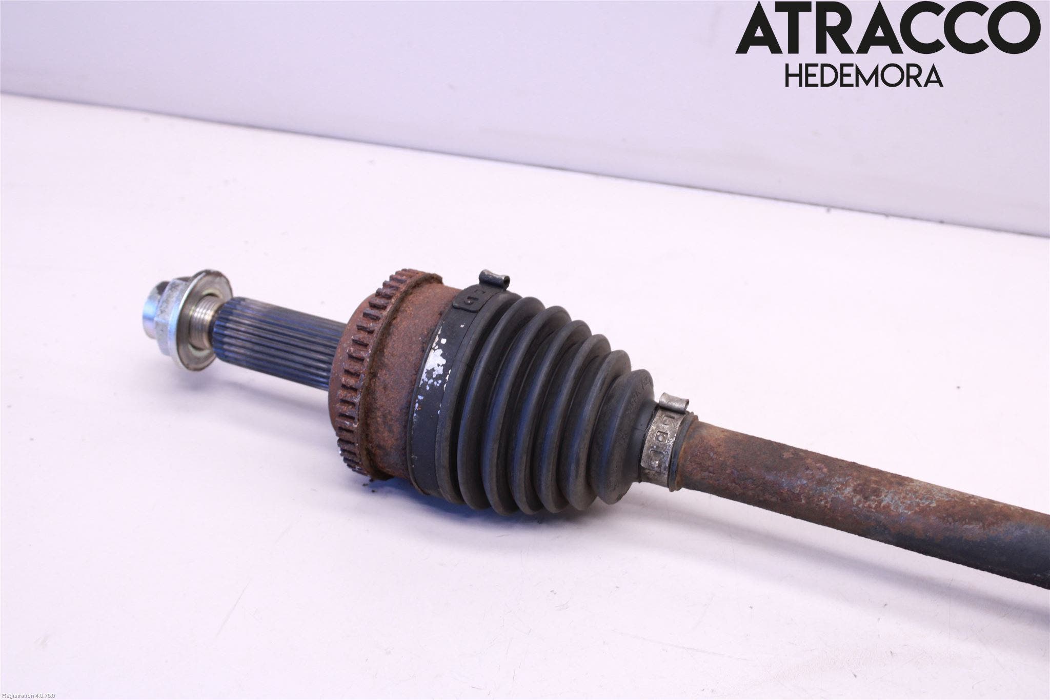 Hyundai ix20 Drivaxel Fram Höger