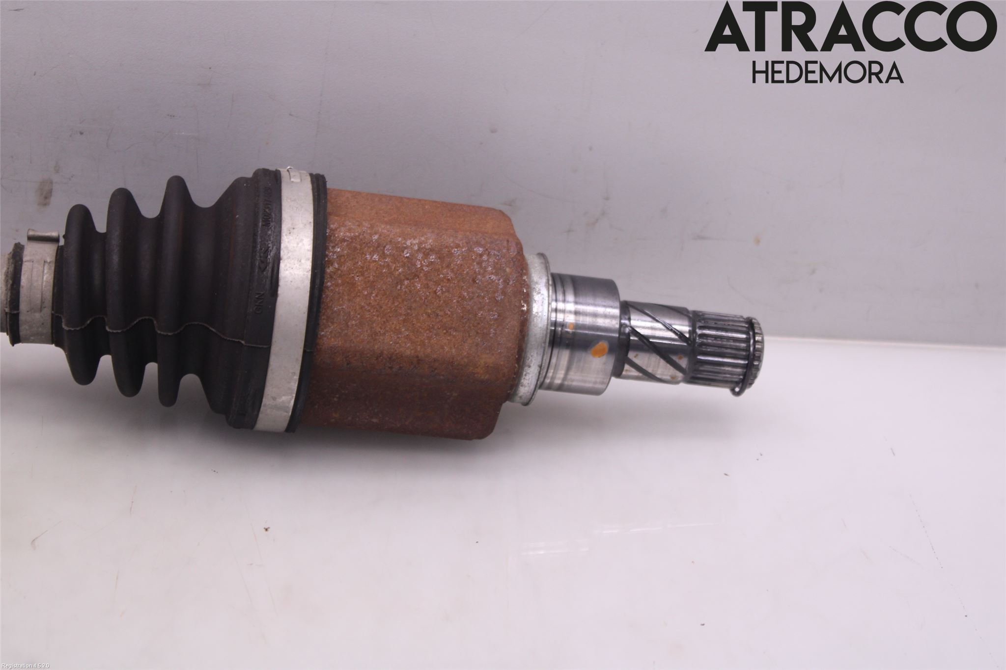 Nissan QASHQAI 14-17 Drivaxel Fram Vänster