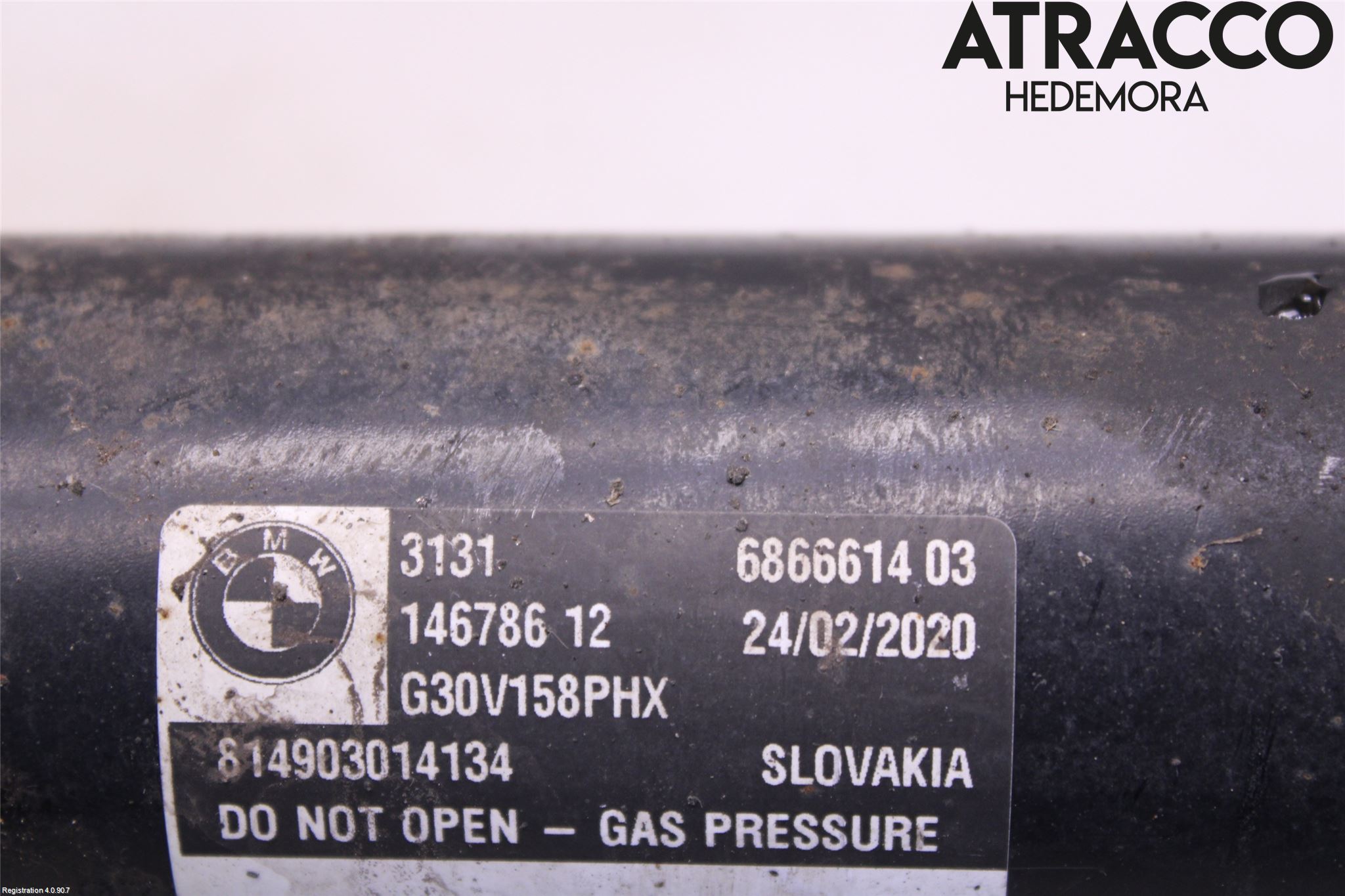 BMW 5 G30/G31/F90 17-23 Fjäderben Fram Höger