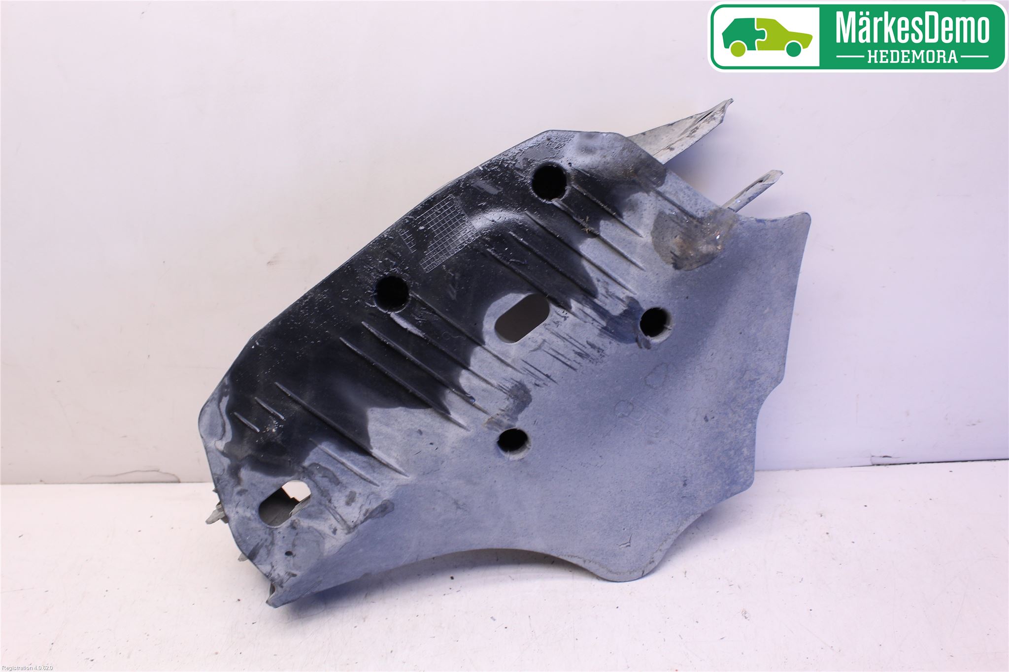 BMW 1 F20/F21 11-19 Bärarm Bak Höger