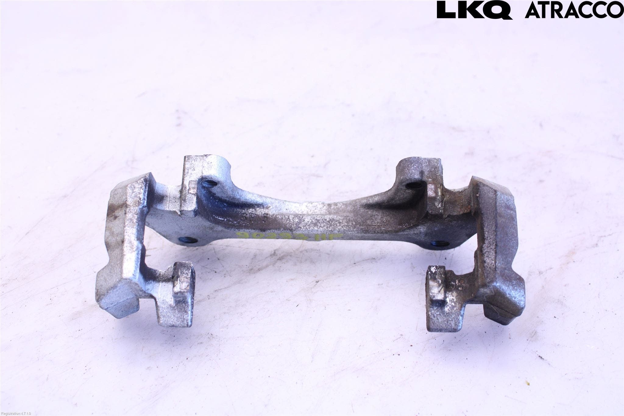 Toyota YARIS XP21 20- Bromsokshållare