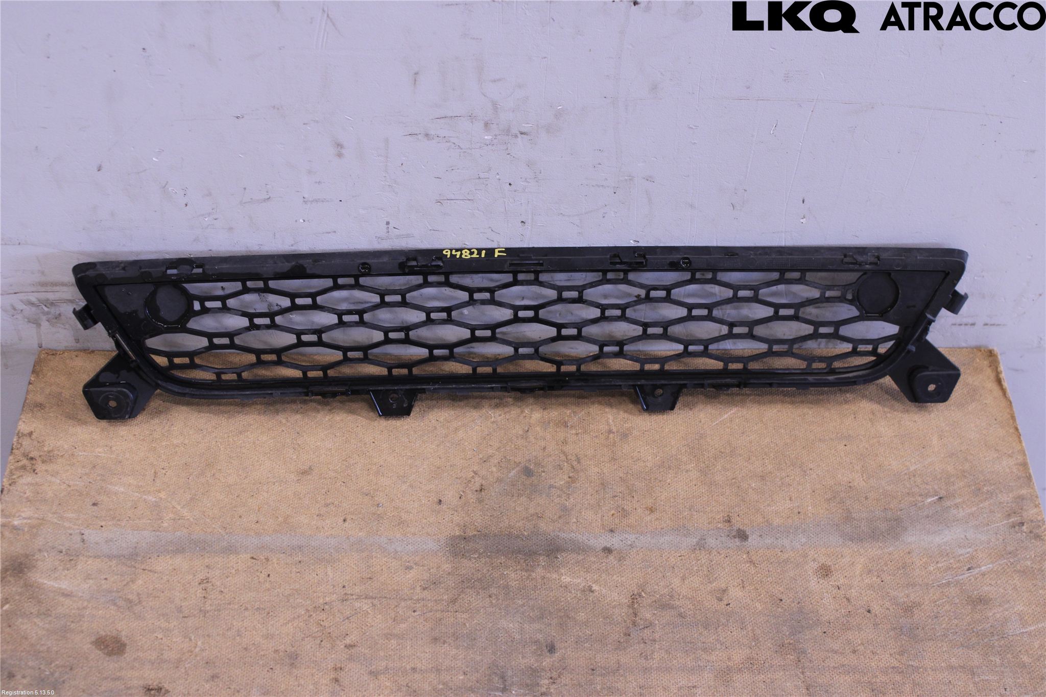 Volvo XC60 09-13 Grilldel Mitt