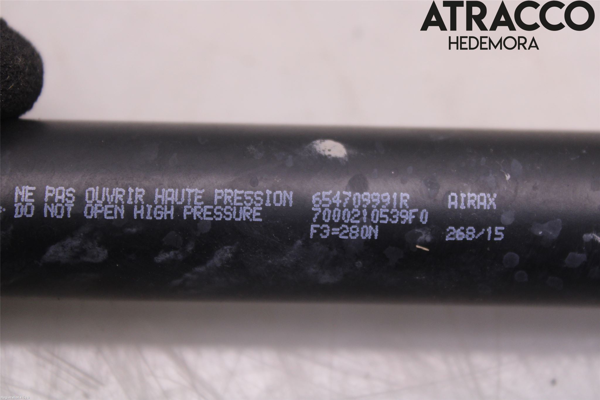 Renault CAPTUR 13-19 Gasfjäder Motorhuv