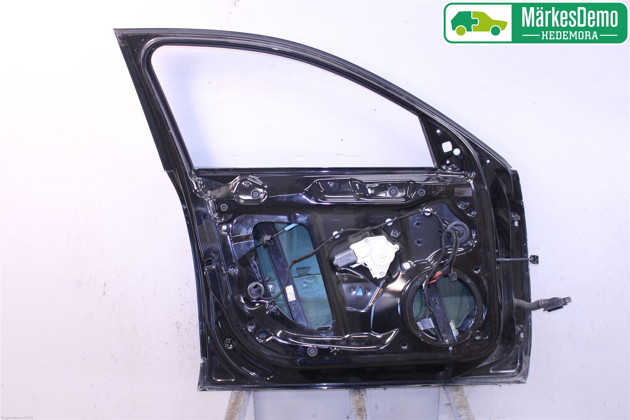 Audi A4/S4 08-11 Dörr Fram Vänster