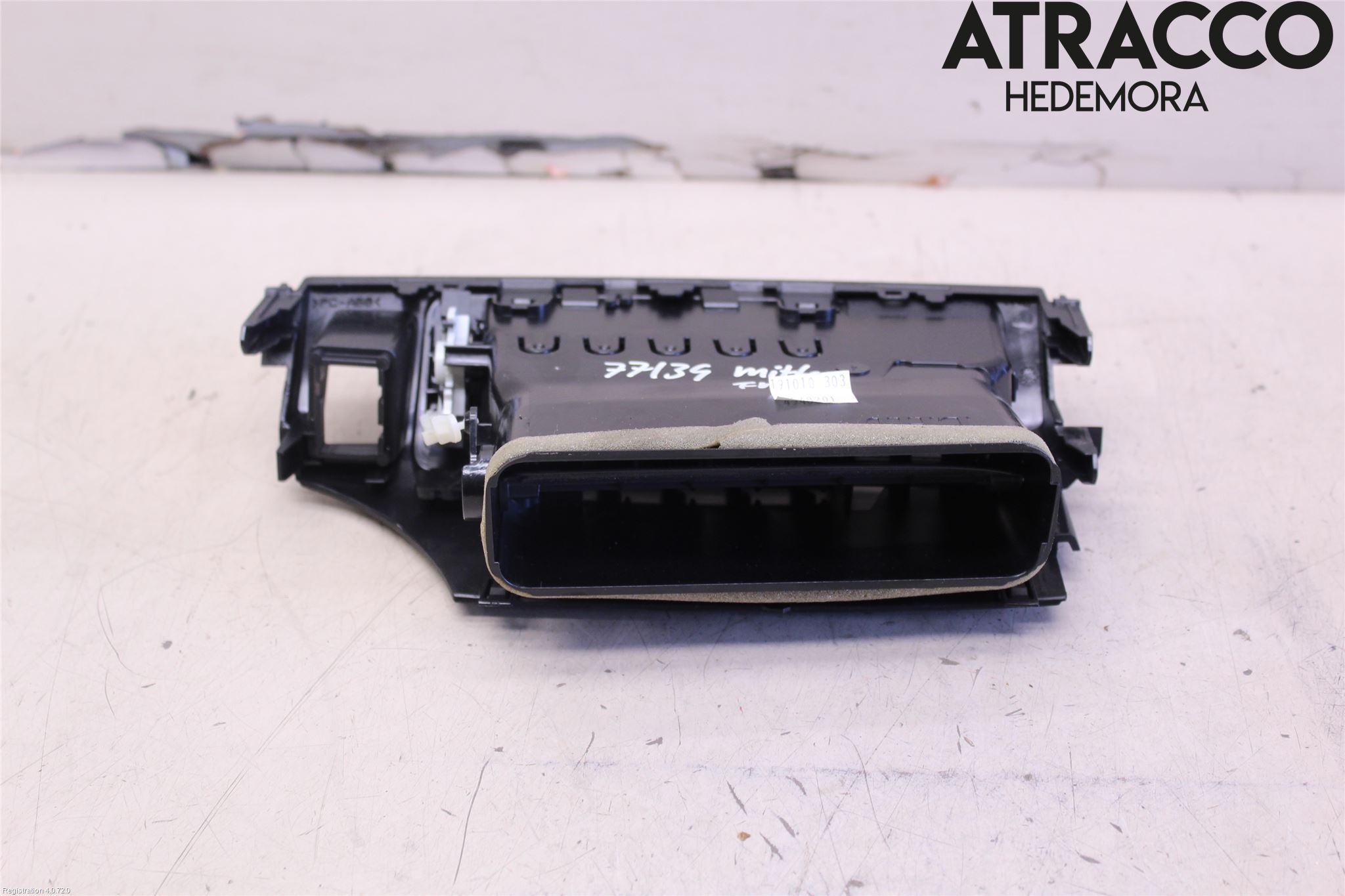 Toyota VERSO 09-18 Defrosterkanal-Munstycke