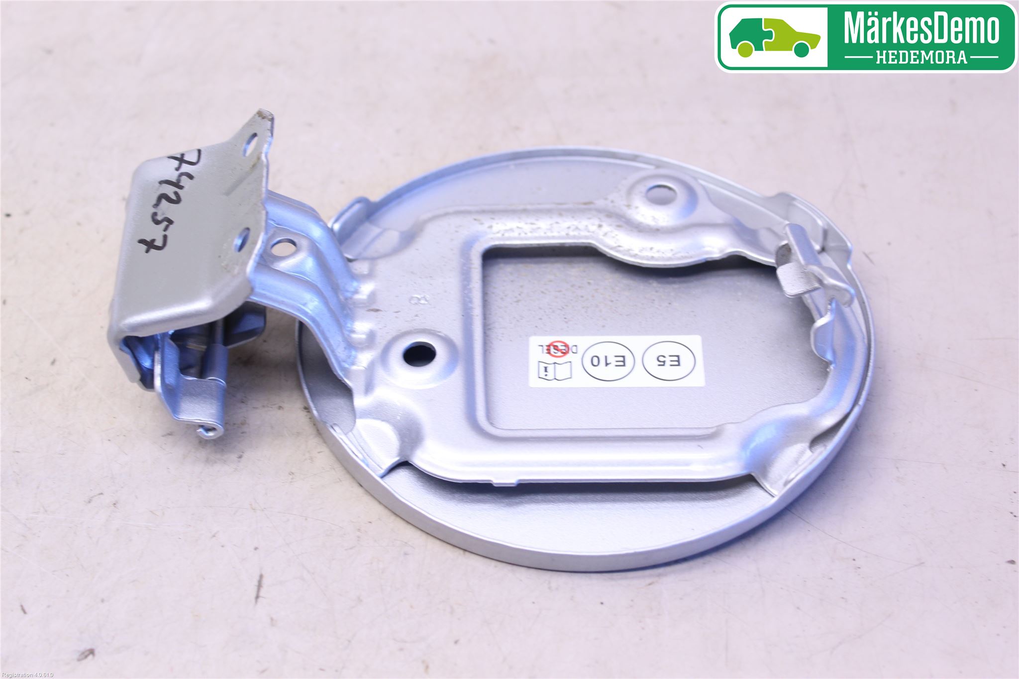 Toyota YARIS XP130 15-20 Tanklucka