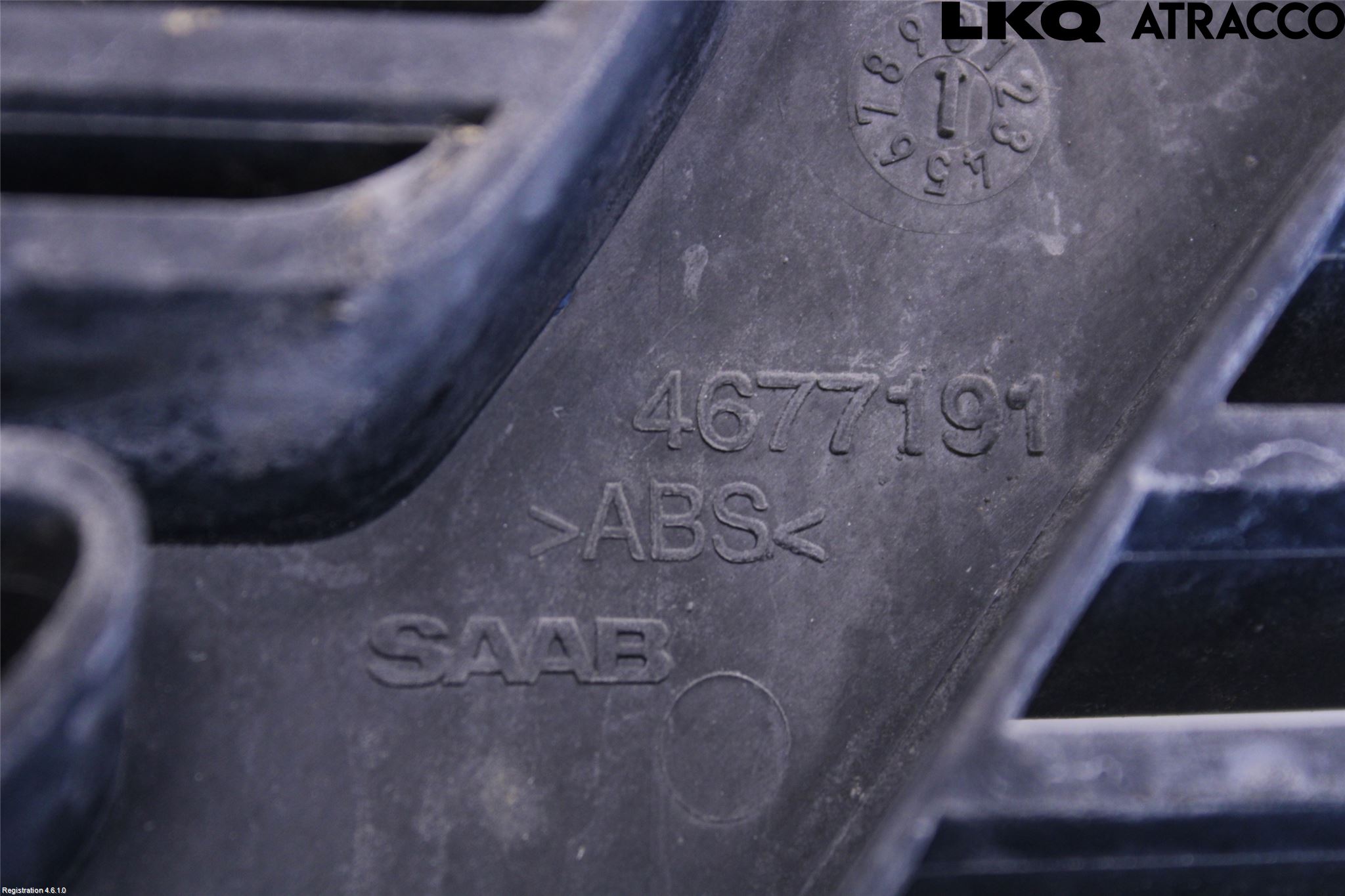 Saab 9-5 -05 Grill Komp