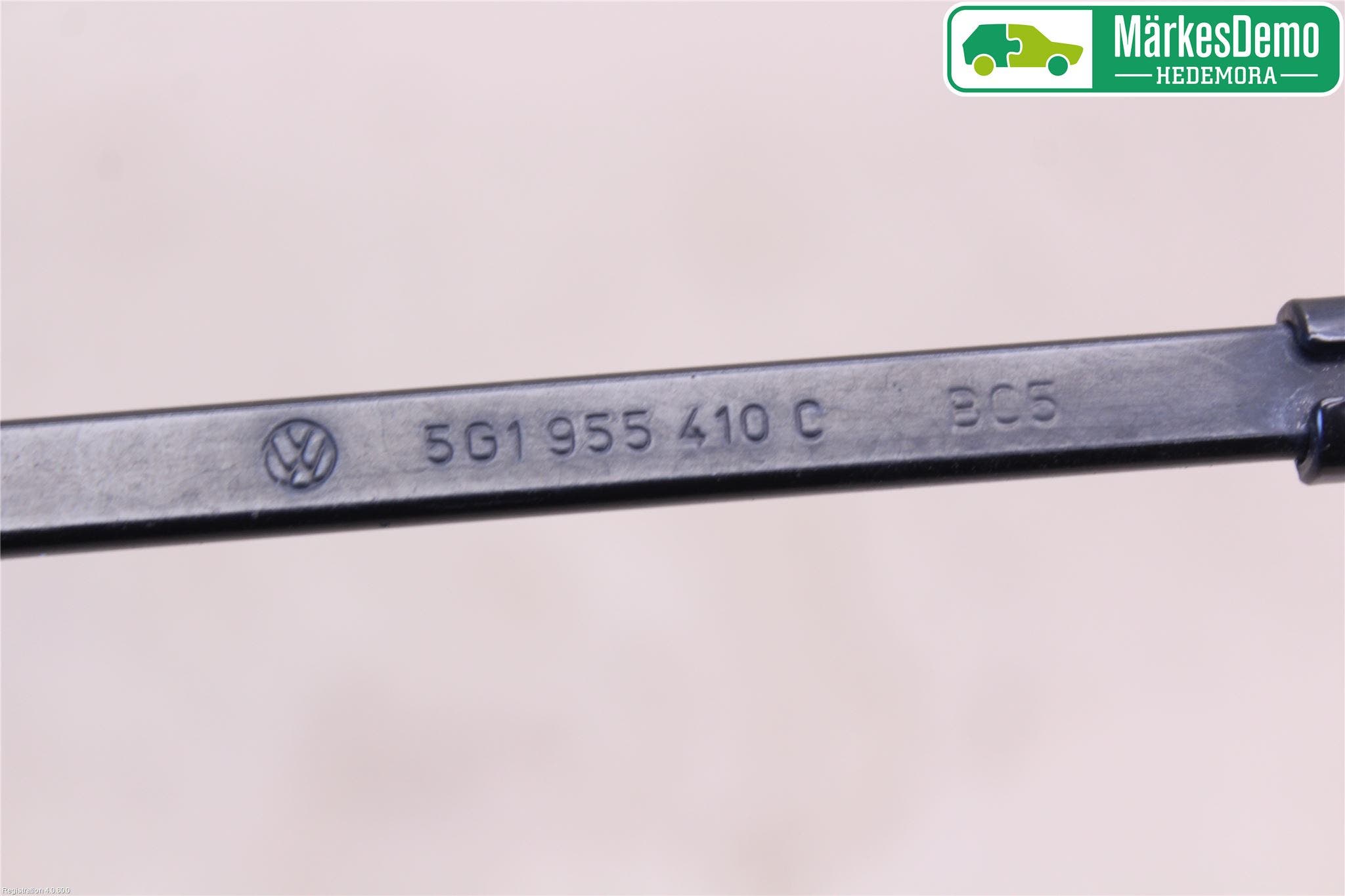Volkswagen VW GOLF / E-GOLF VII 13-20 Torkararm Armar Vindruta