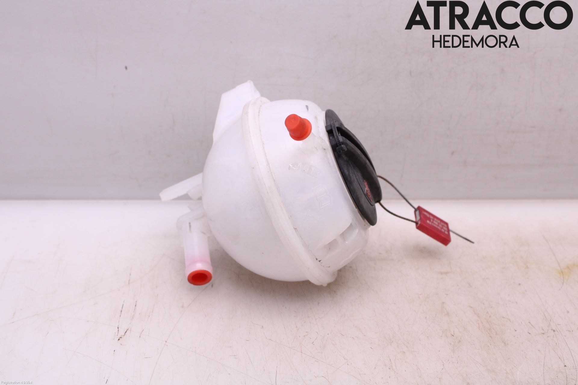 Volkswagen VW PASSAT 15-19 Expansionstank