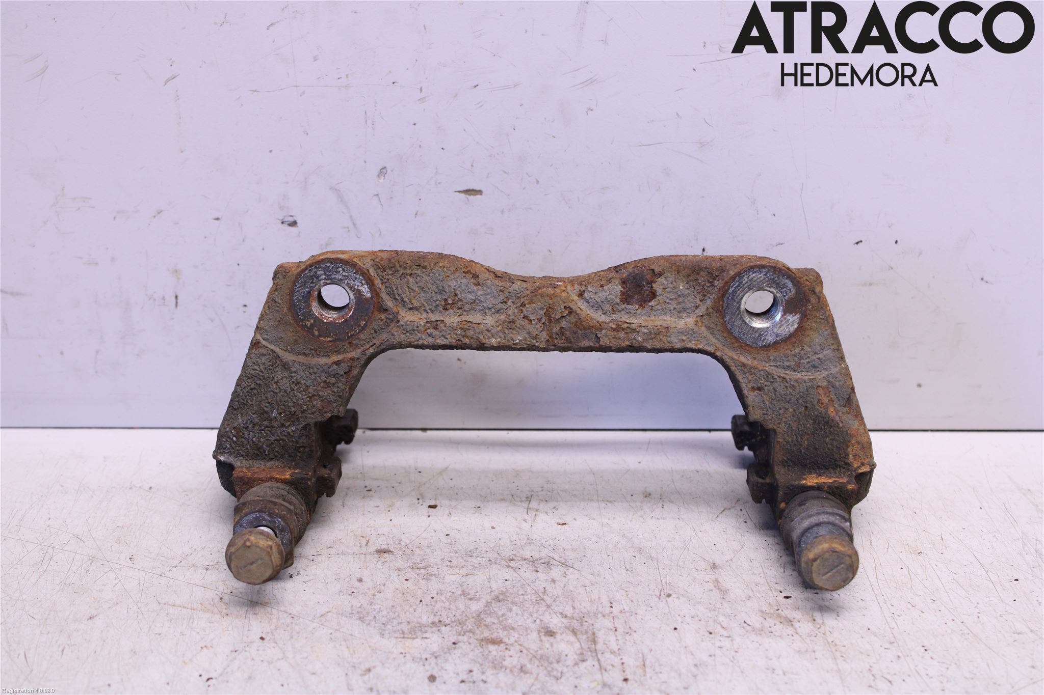 Toyota AVENSIS 09-15 Bromsokshållare