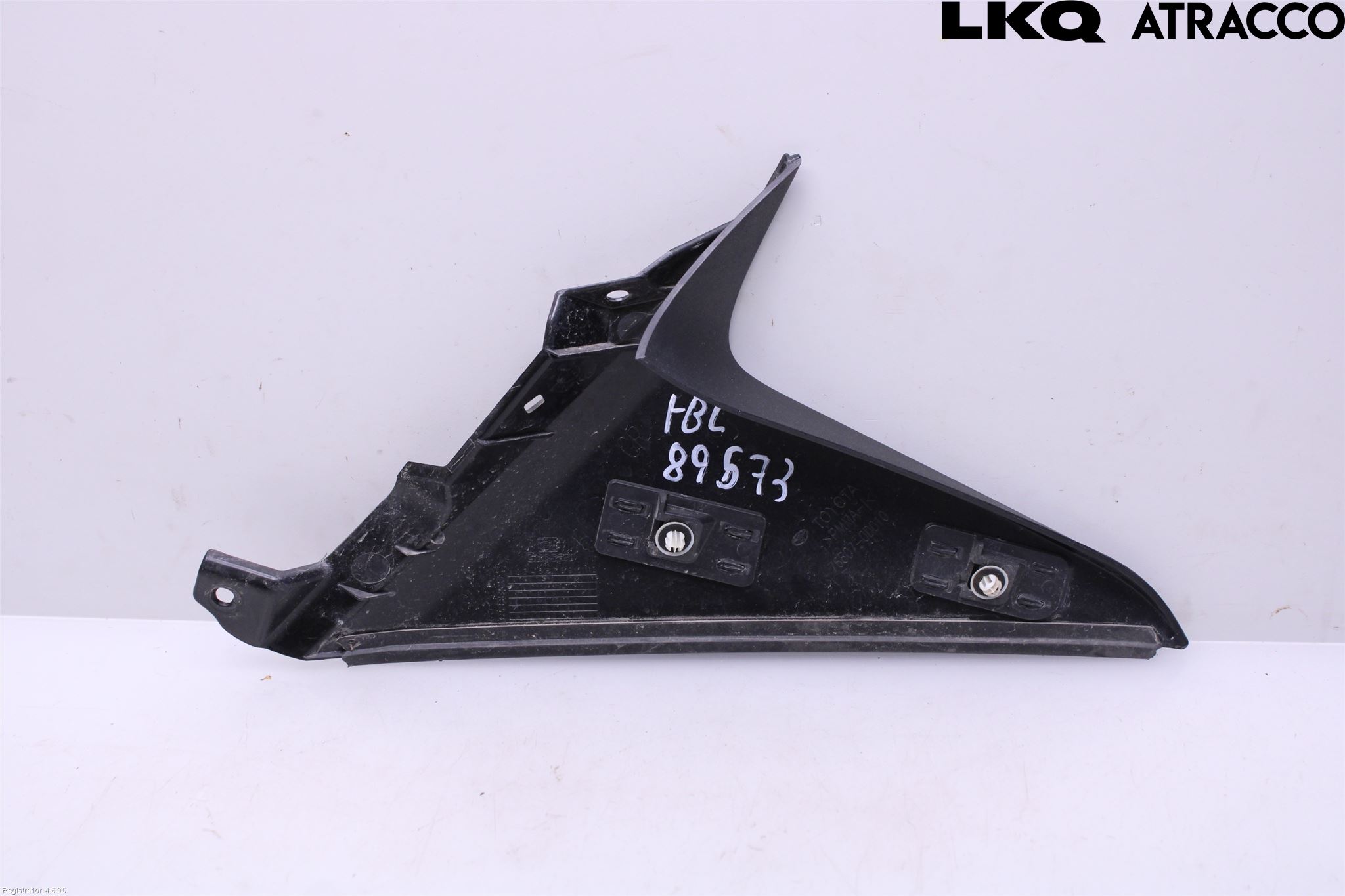 Toyota YARIS CROSS XP21 21- Spoiler Baklucka