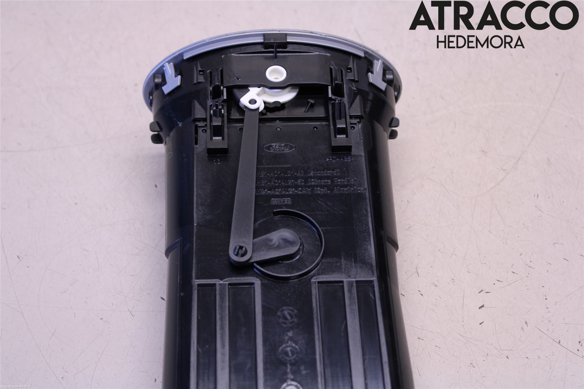 Ford FOCUS     04-07 Defrosterkanal-Munstycke