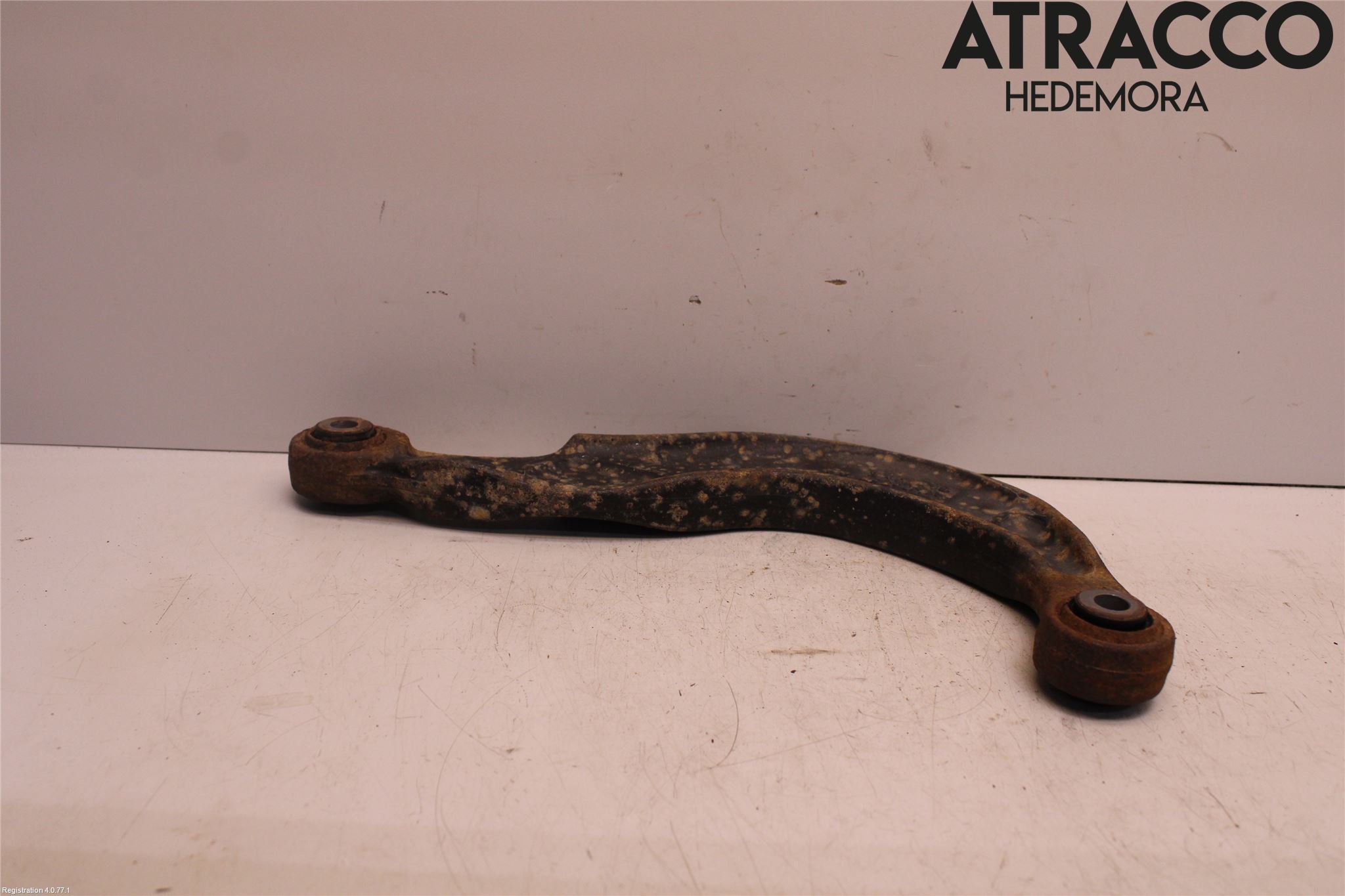 Volvo V70 14-16 Bärarm Bak Övre Höger