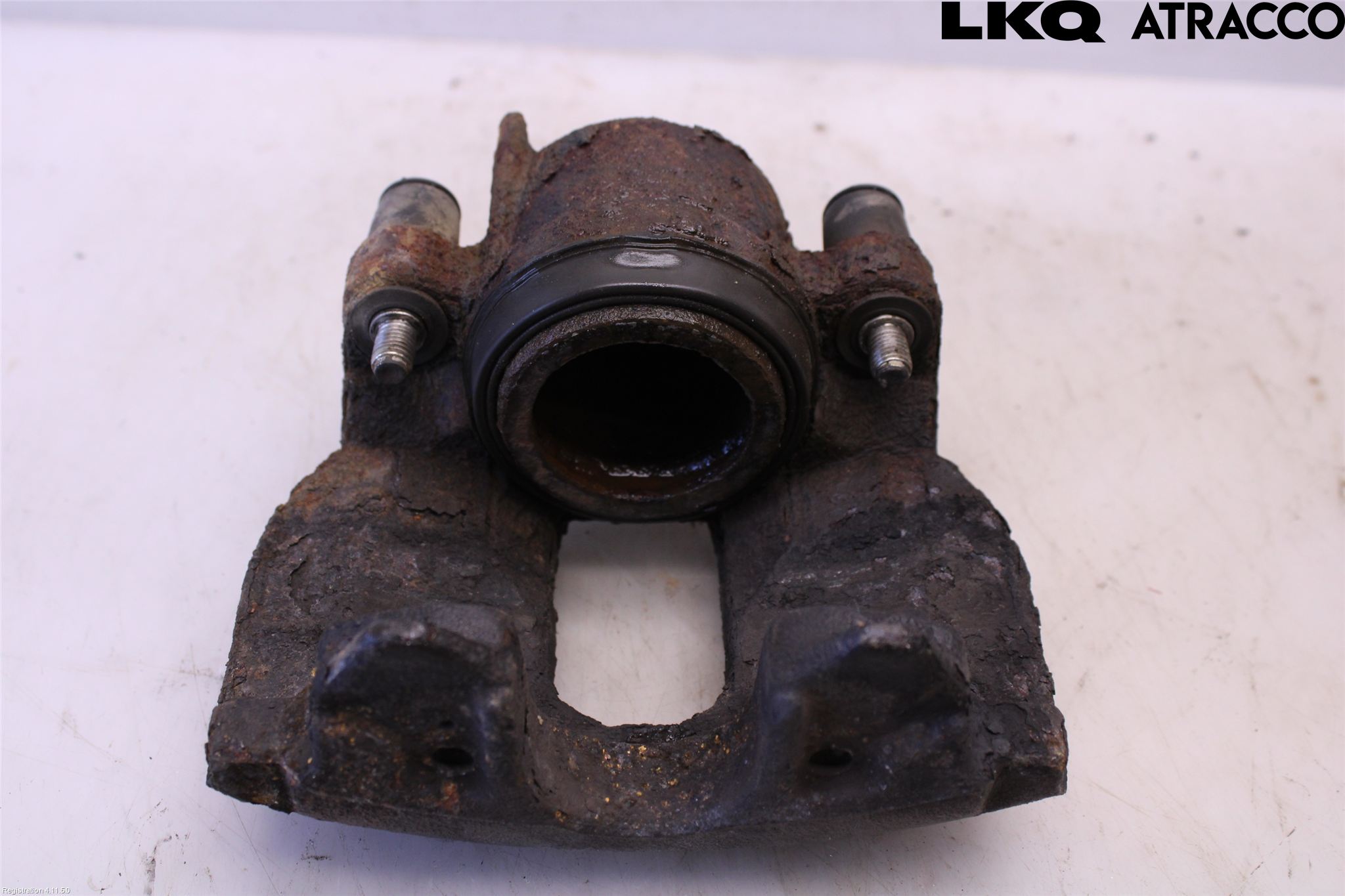 Volvo XC70 05-07 Bromsok Fram Höger