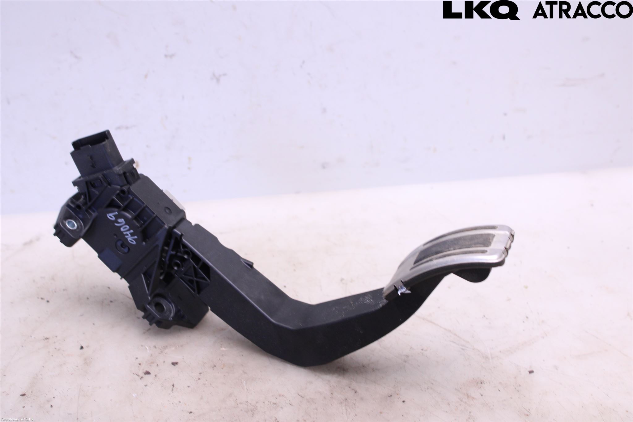Peugeot 2008/E-2008 20- Gaspedal