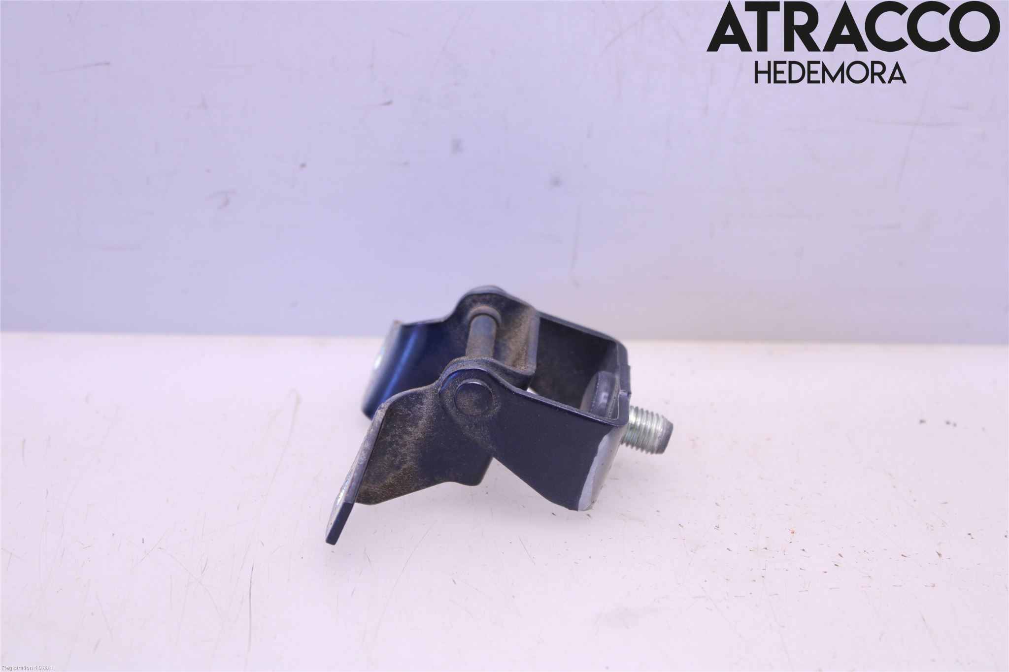 Mazda CX-3 Bakluckegångjärn Vä